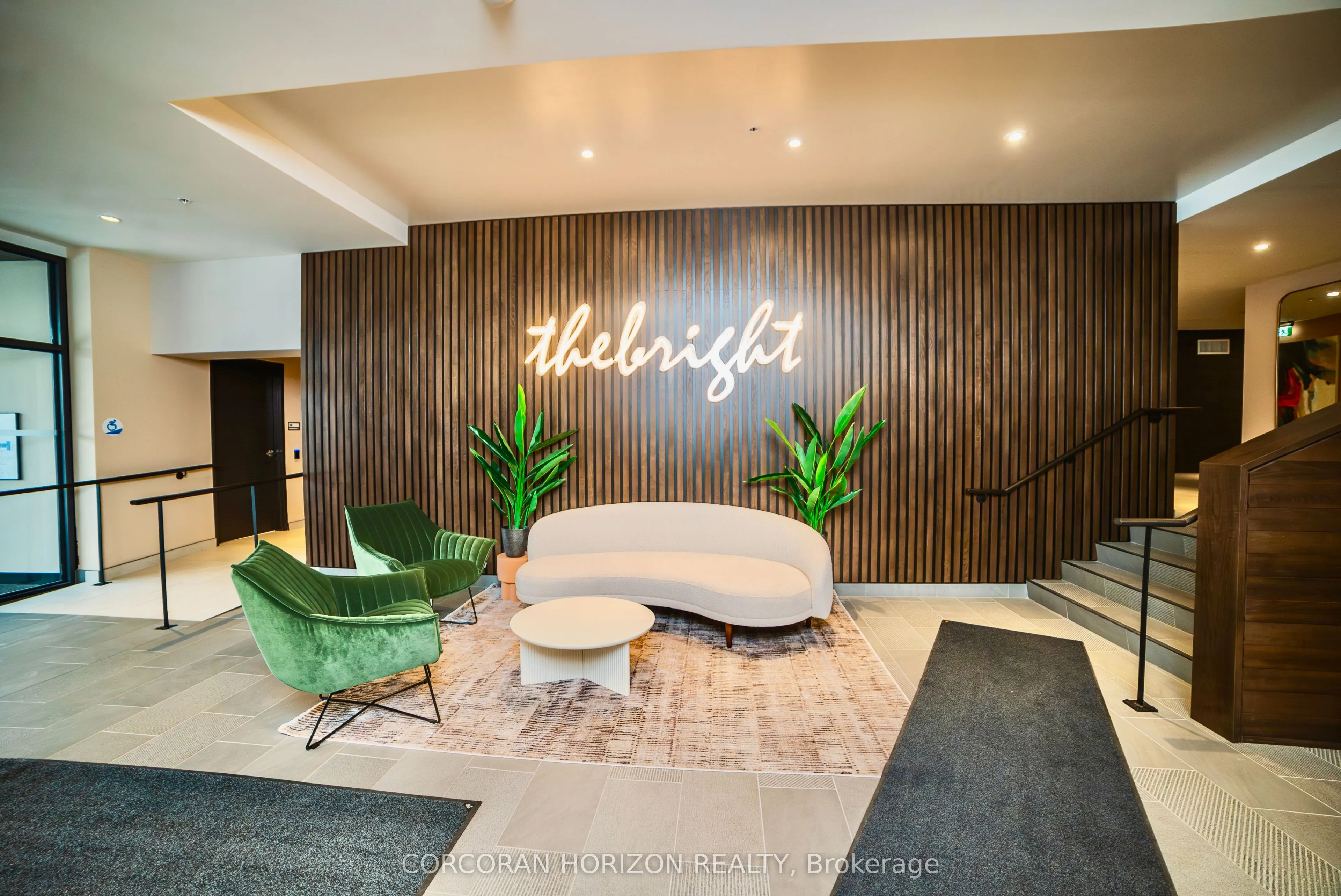 741 King Street W #1807