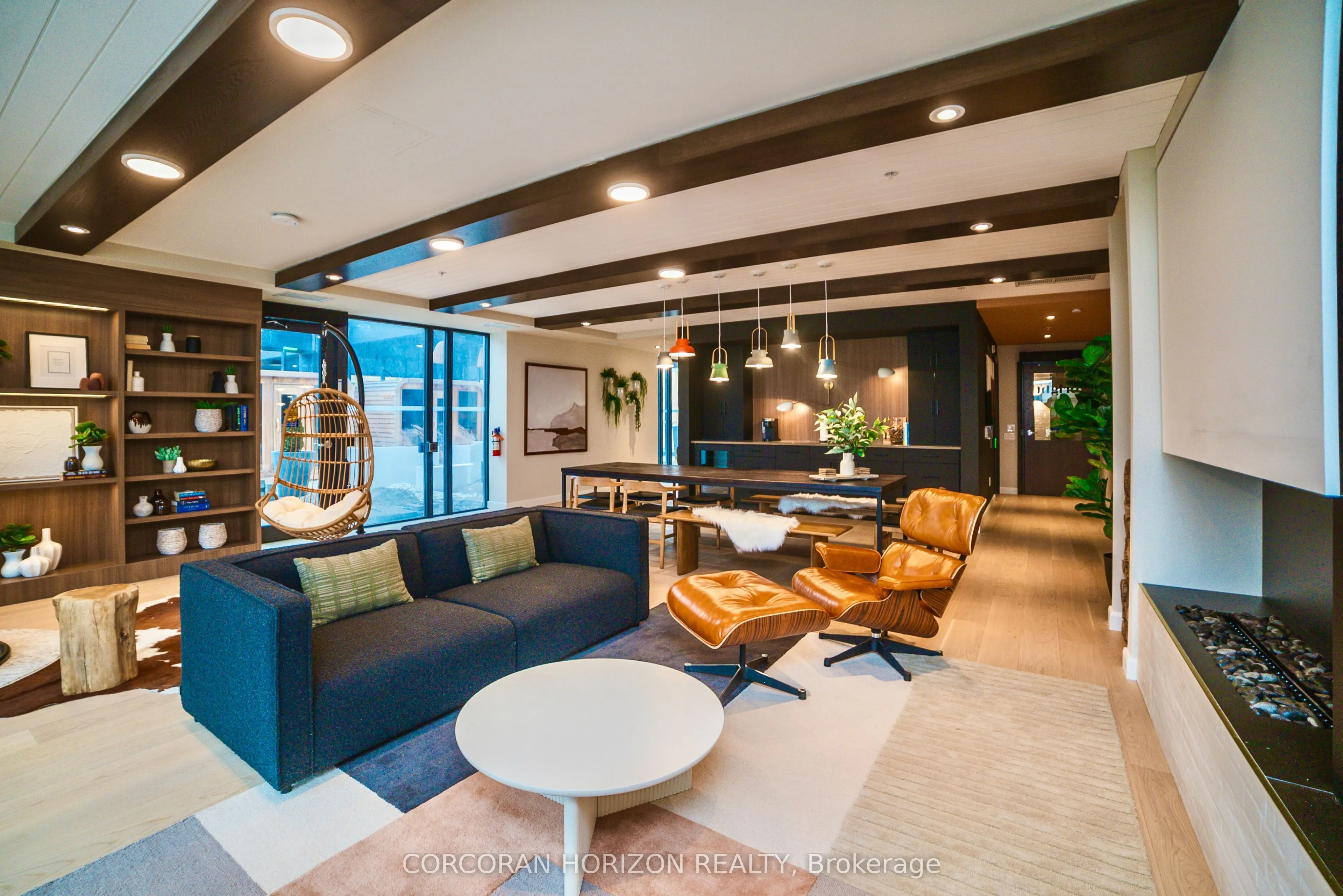 741 King Street W #1807