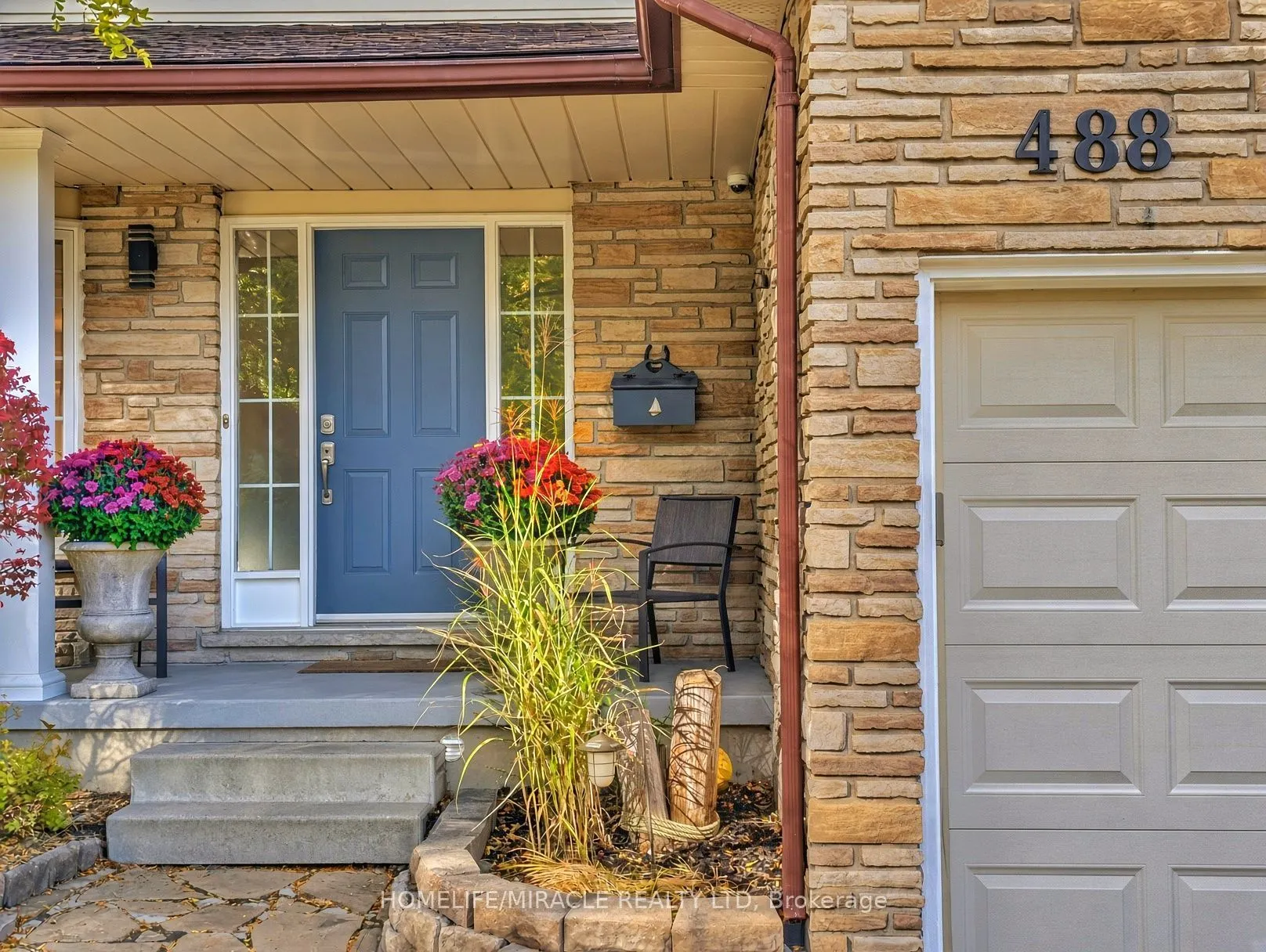 488 Heather Hill Place