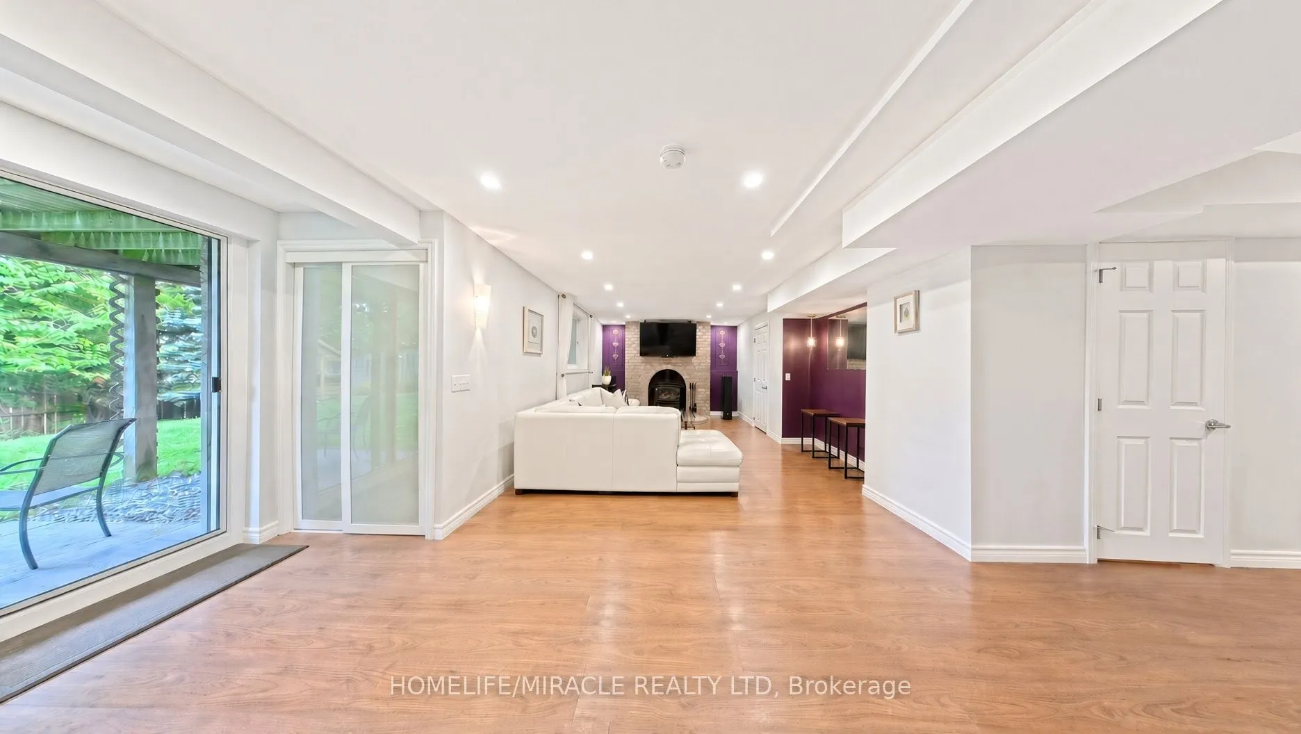 488 Heather Hill Place