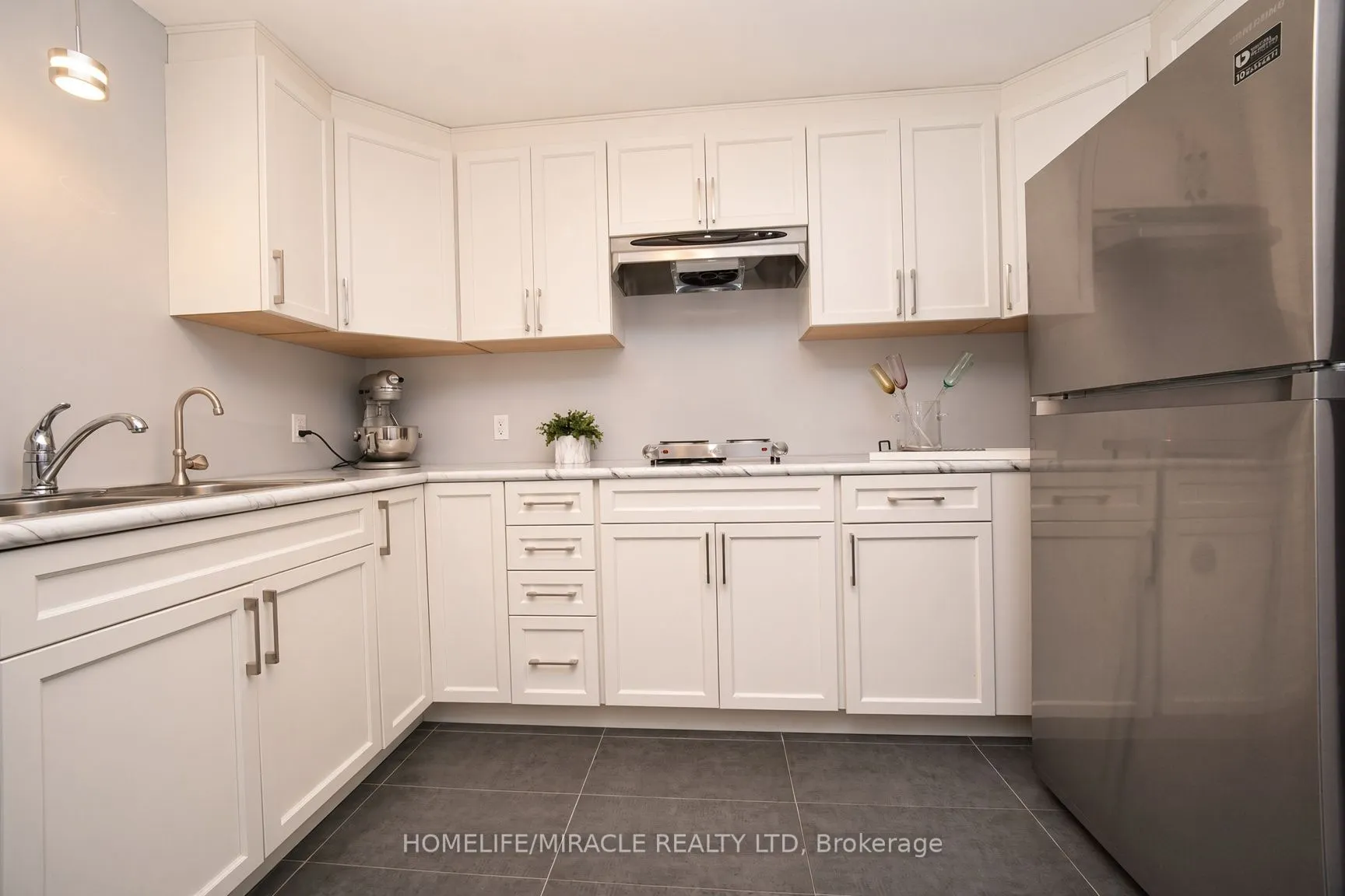 488 Heather Hill Place
