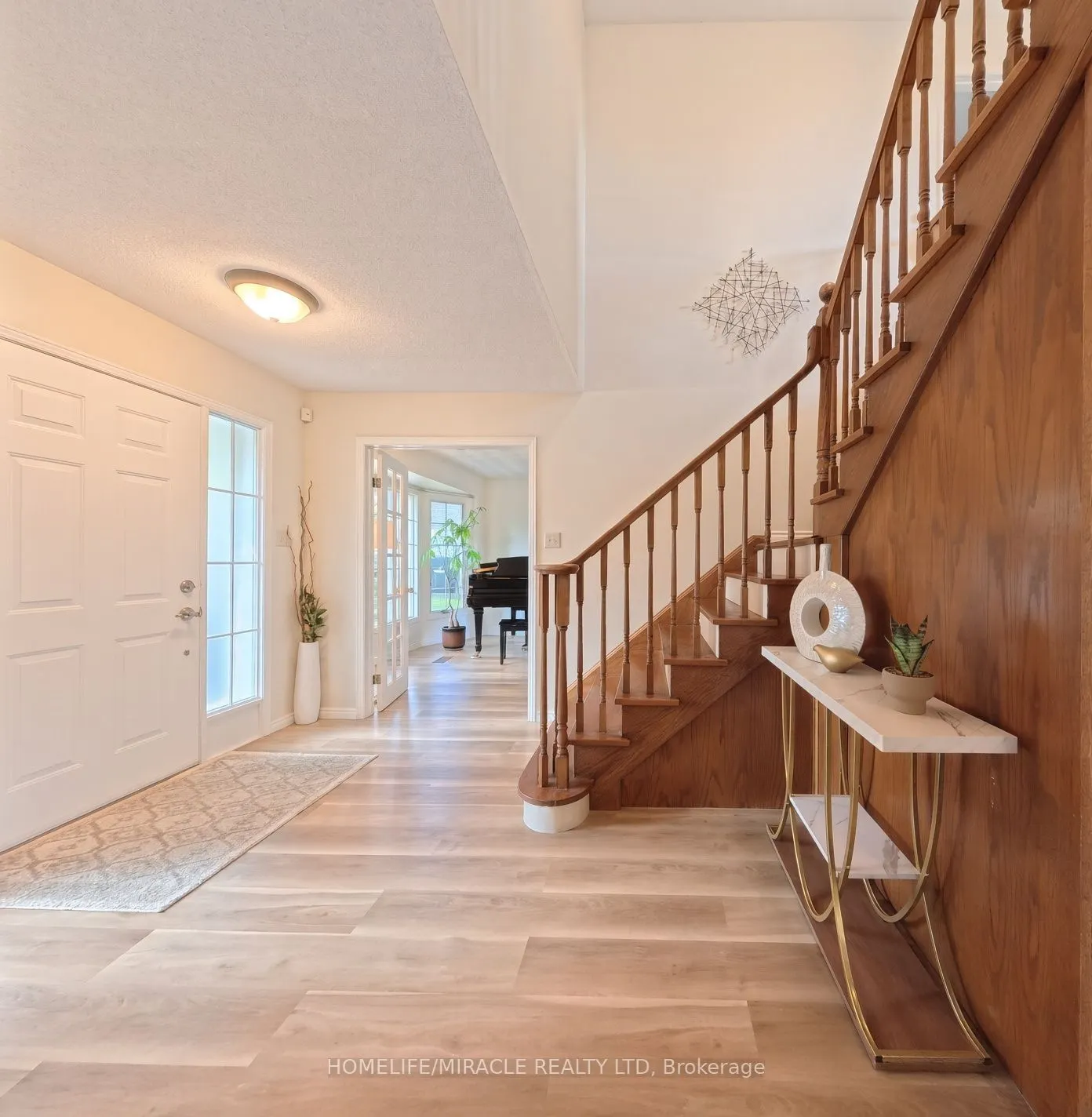 488 Heather Hill Place