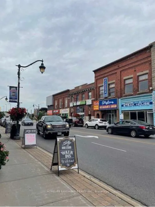 45-49 Dundas Street W
