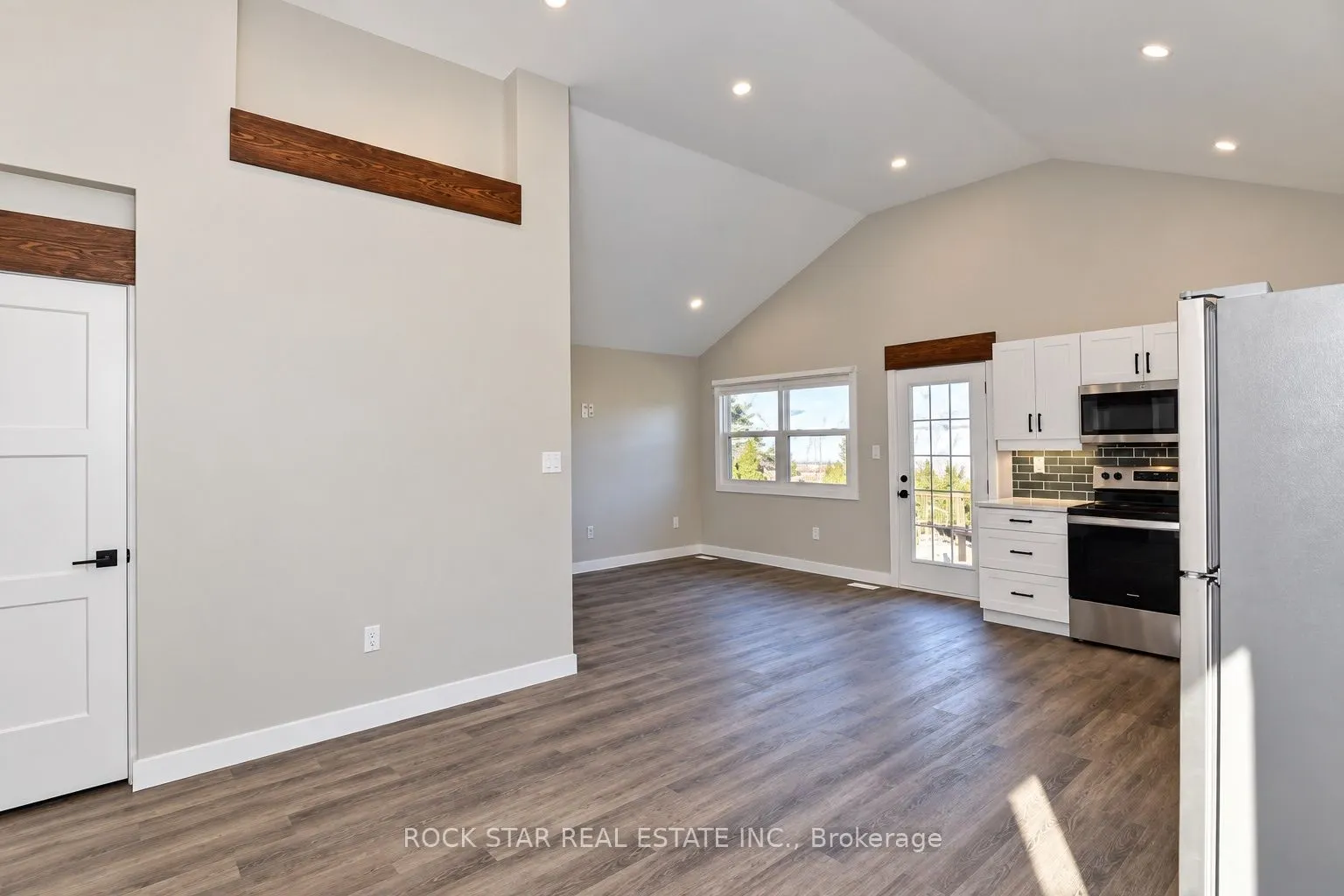 134 OAKSIDE Street