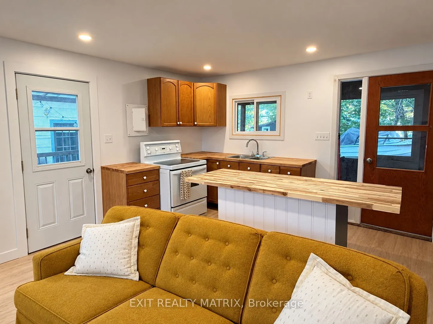 768 Forest Park Road