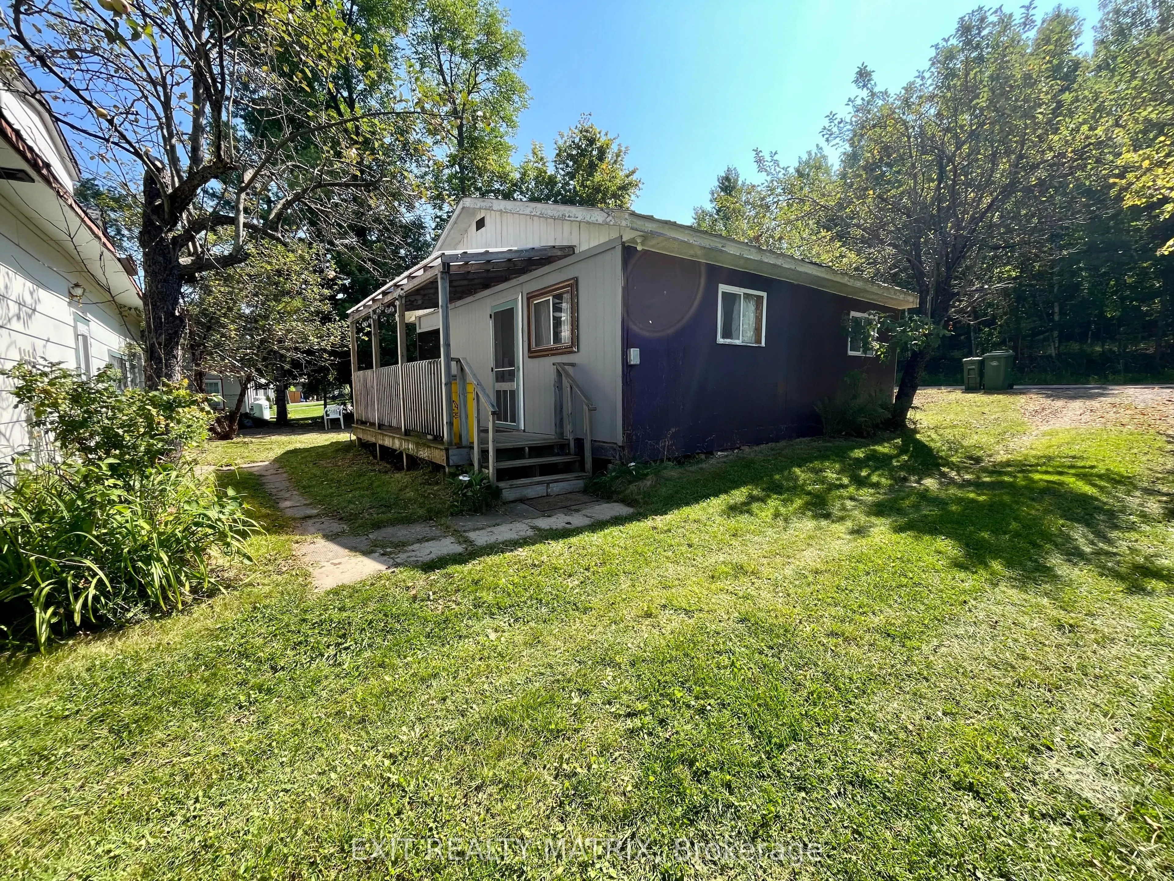 768 Forest Park Road