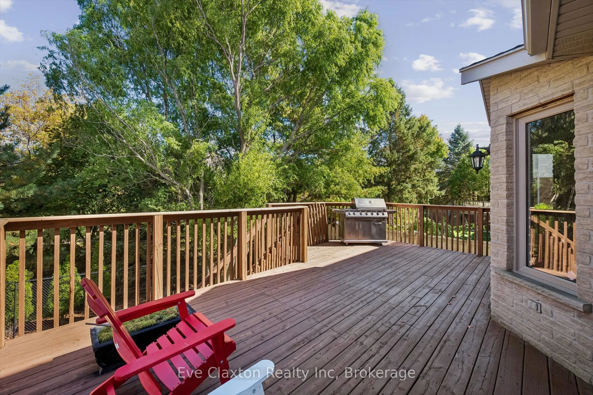25 AMALIA Crescent