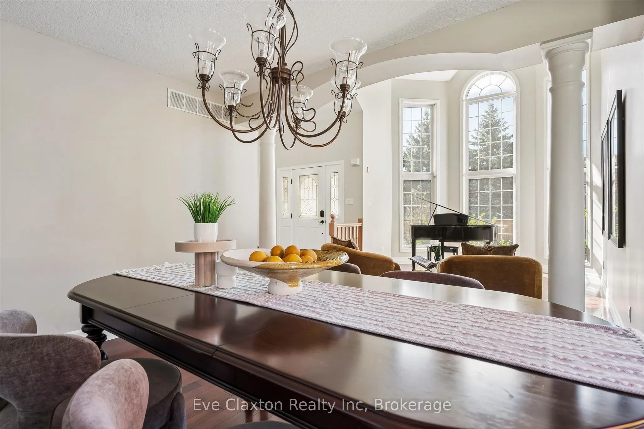 25 AMALIA Crescent