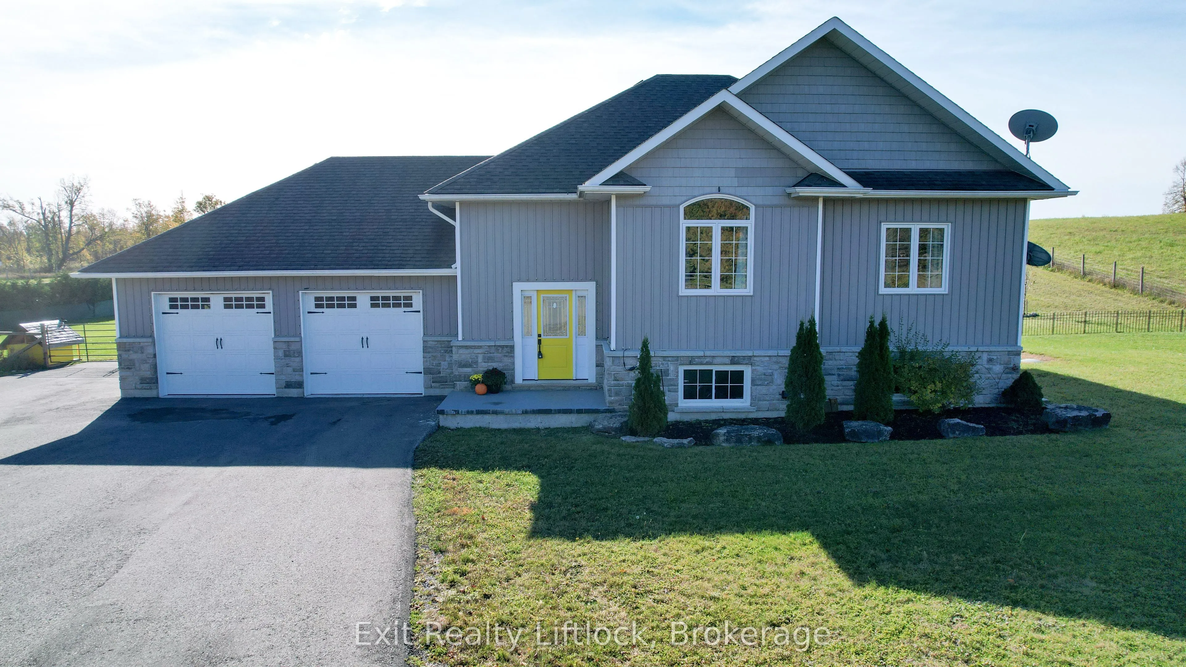 1479 Webster Road