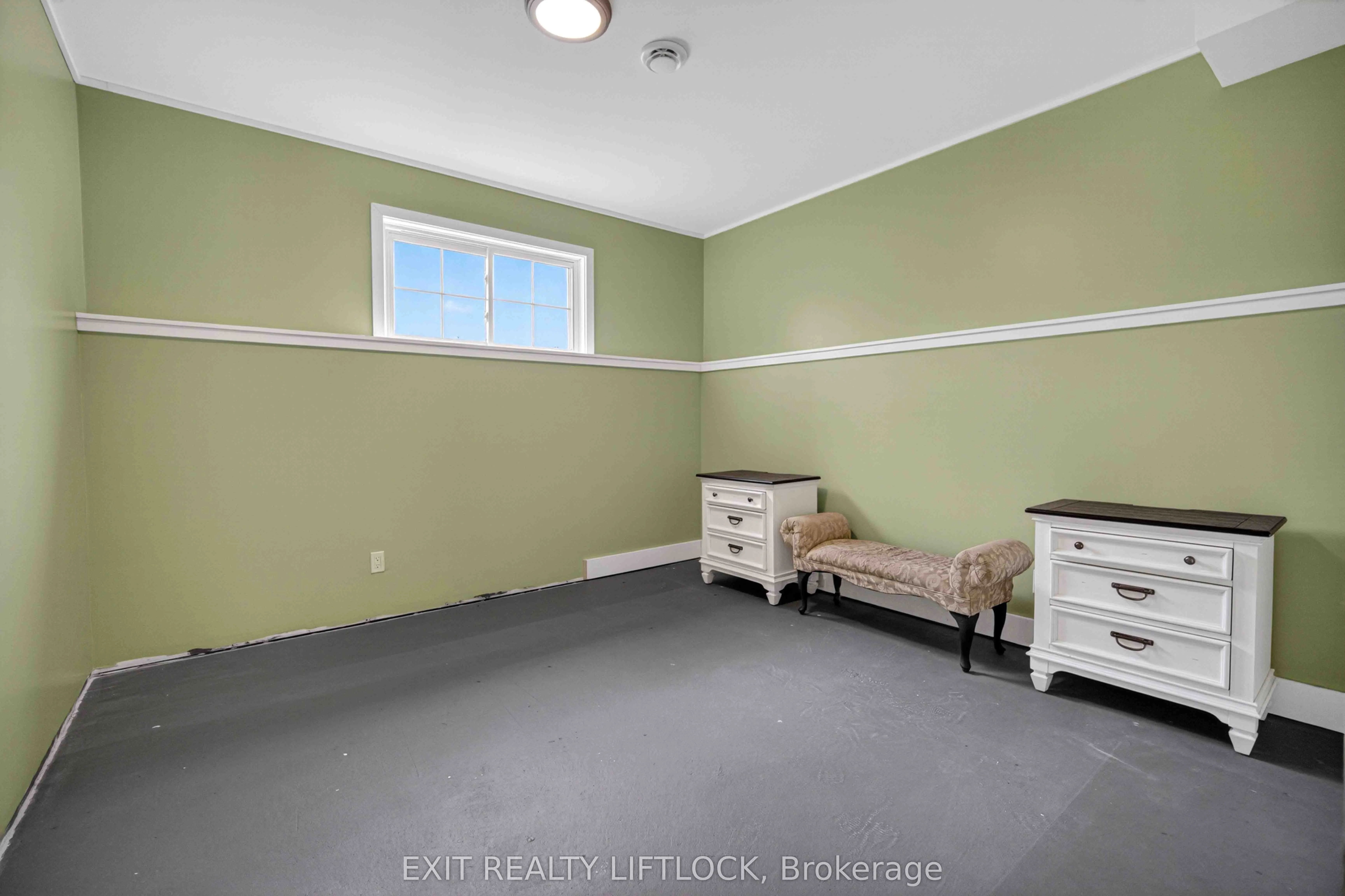1479 Webster Road