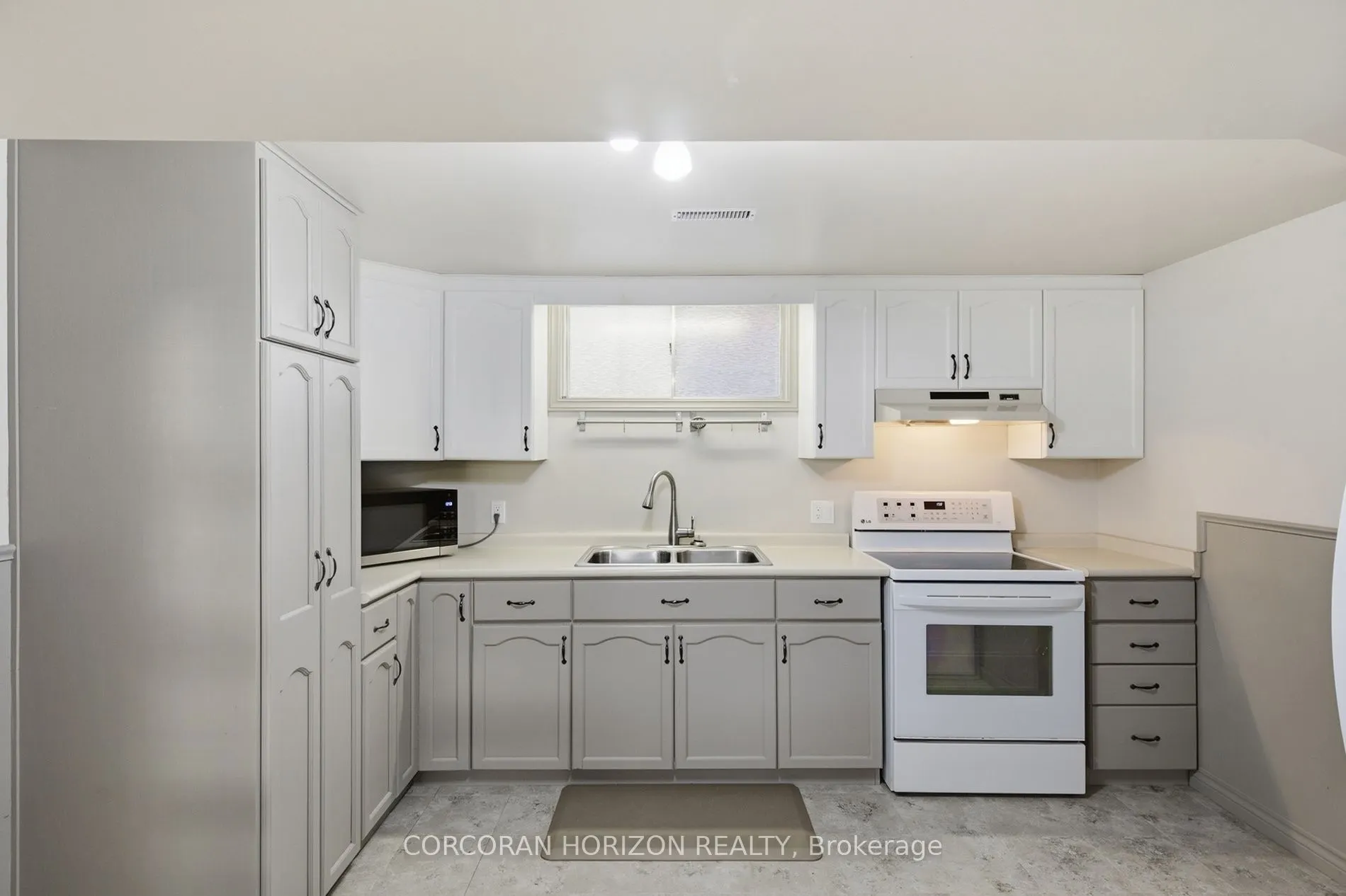 26 Alexander Avenue