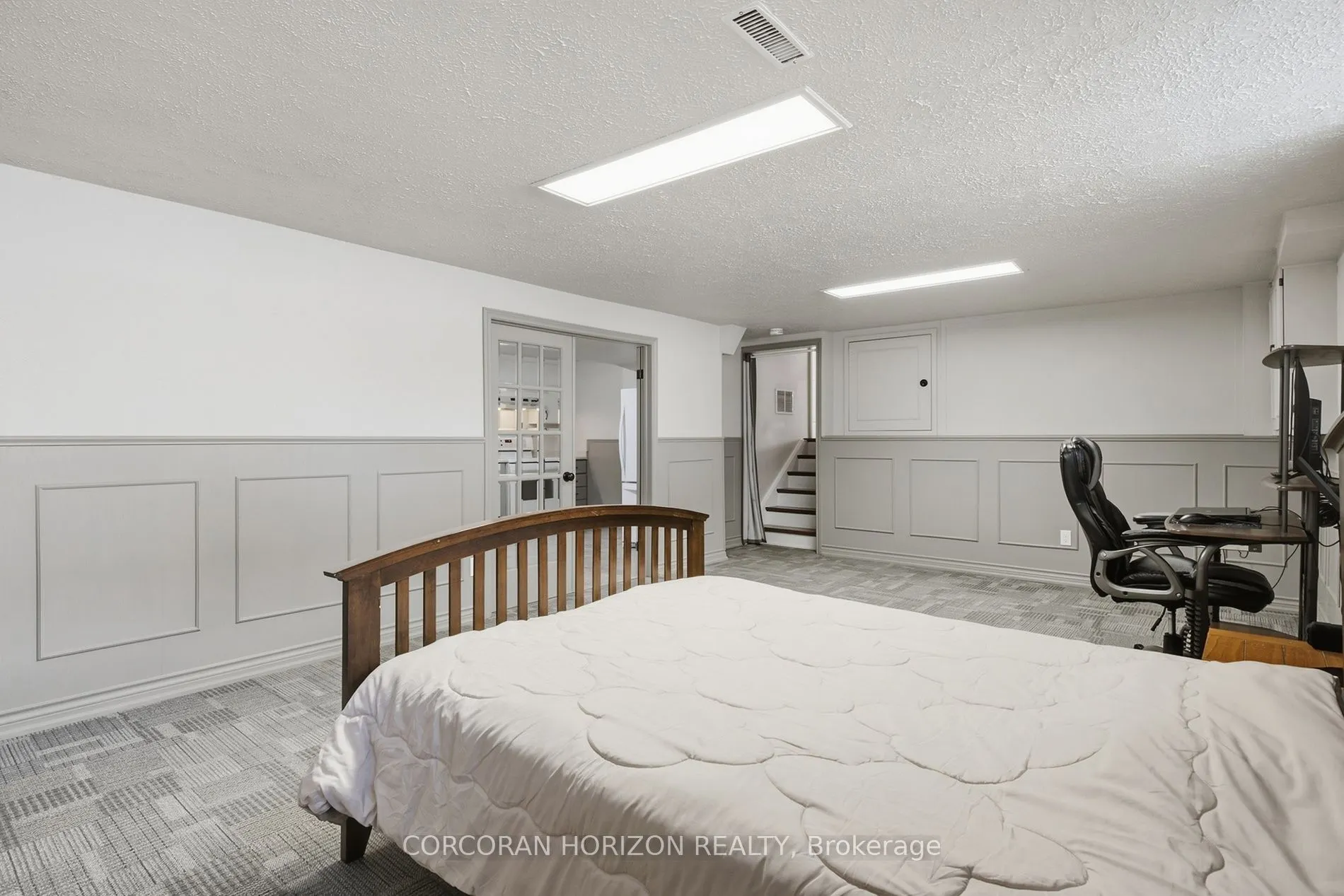 26 Alexander Avenue