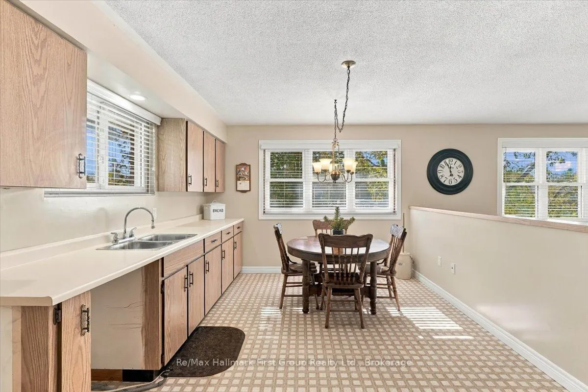 192 St. Lawrence Street W