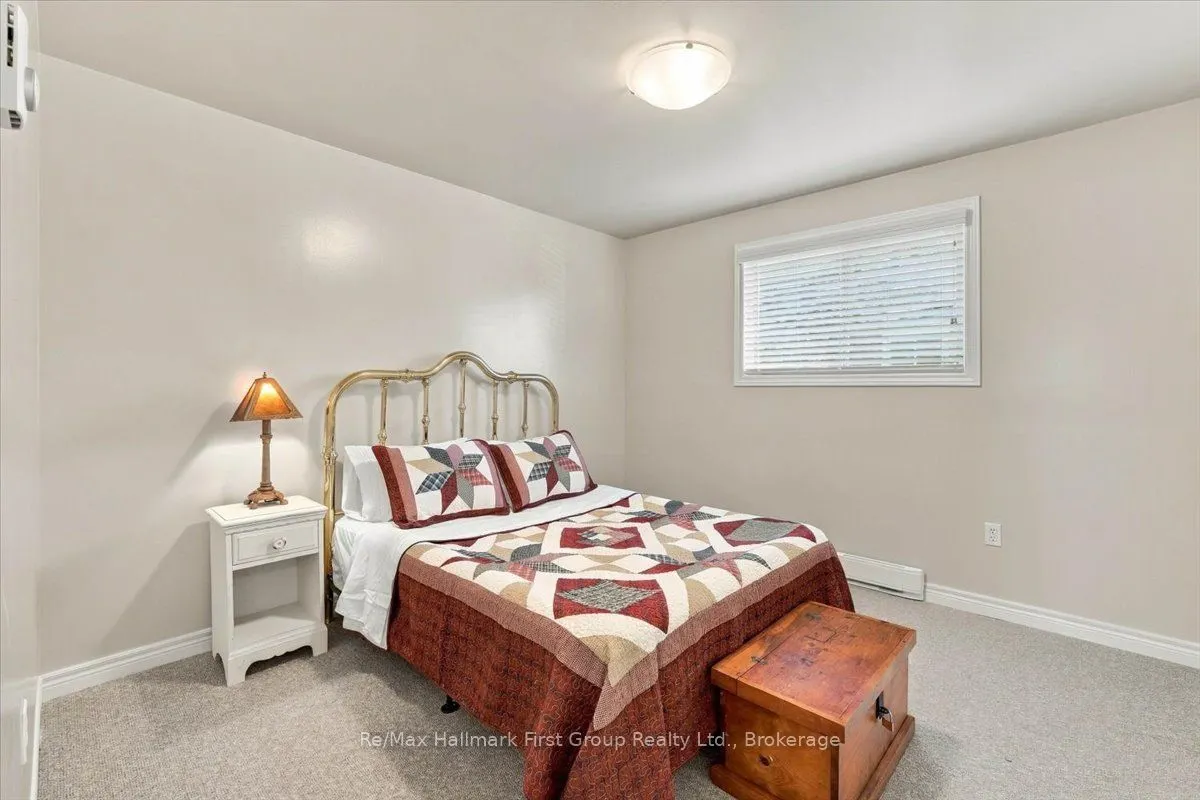 192 St. Lawrence Street W