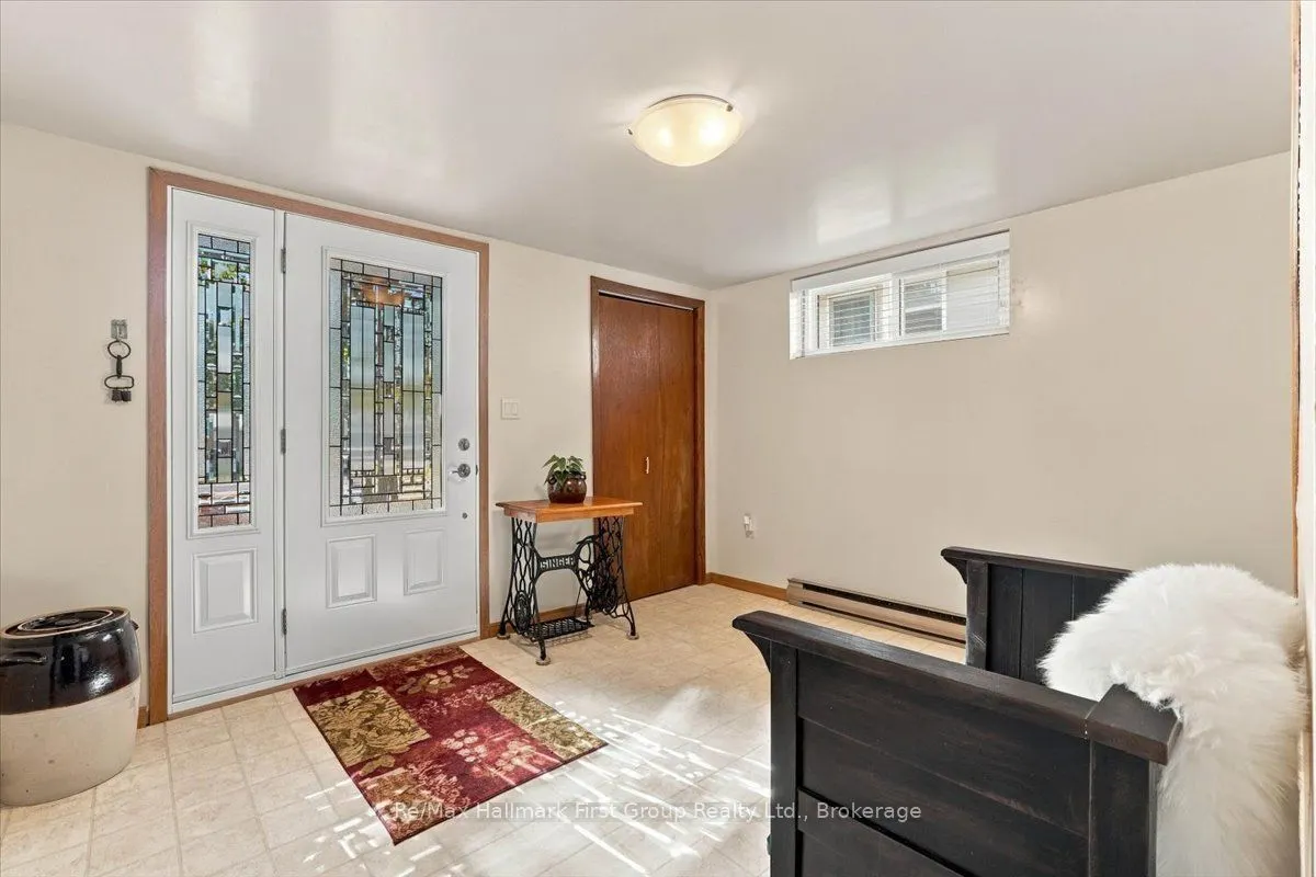 192 St. Lawrence Street W