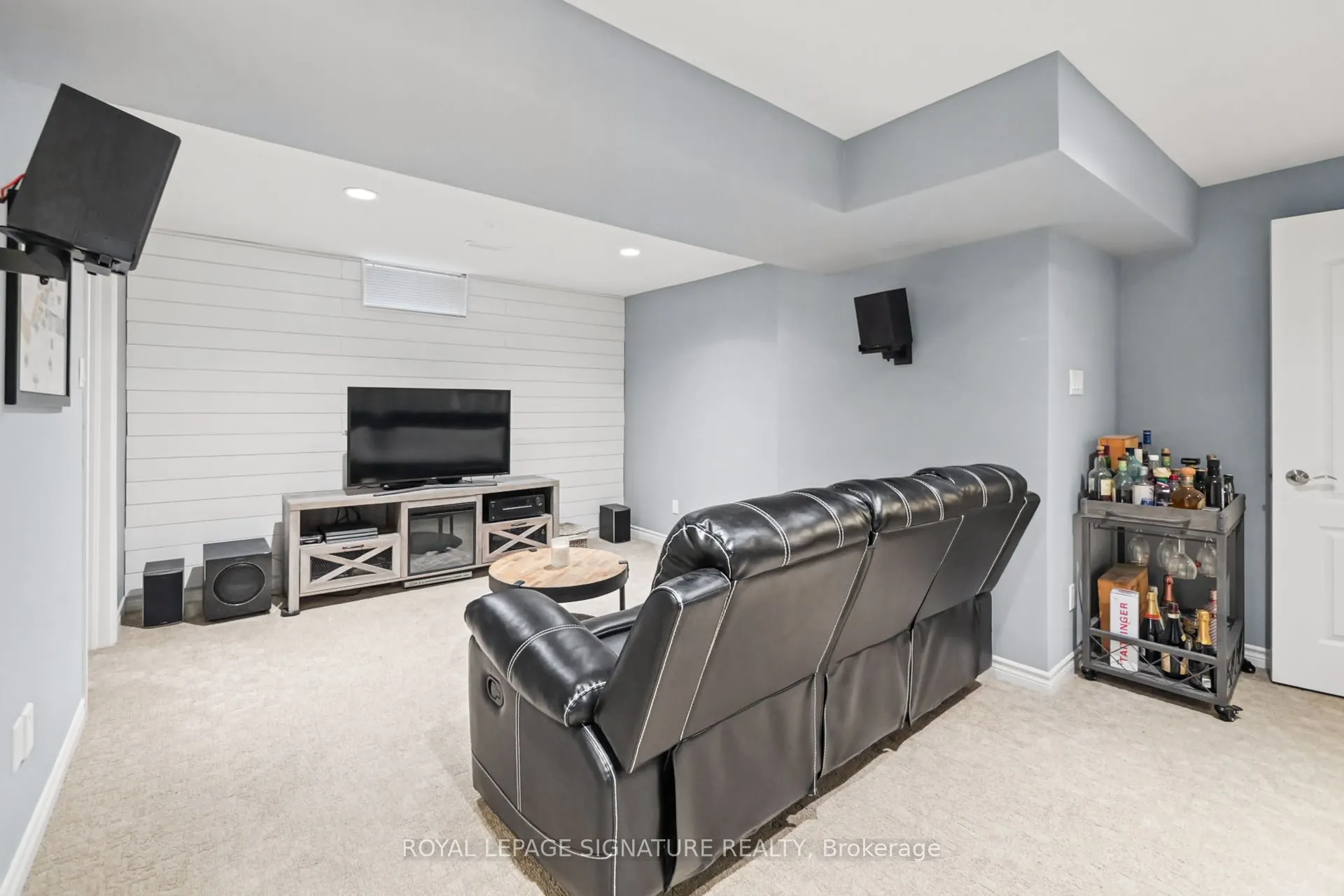 2 Cindy Avenue