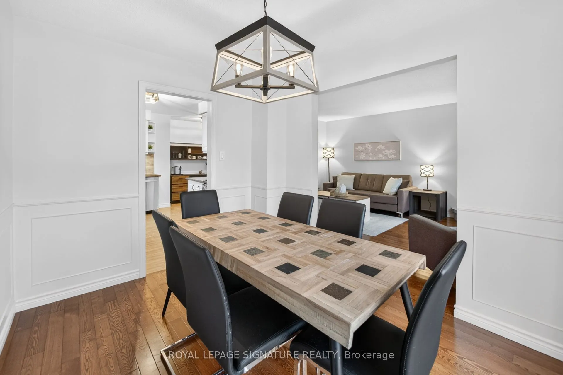 2 Cindy Avenue