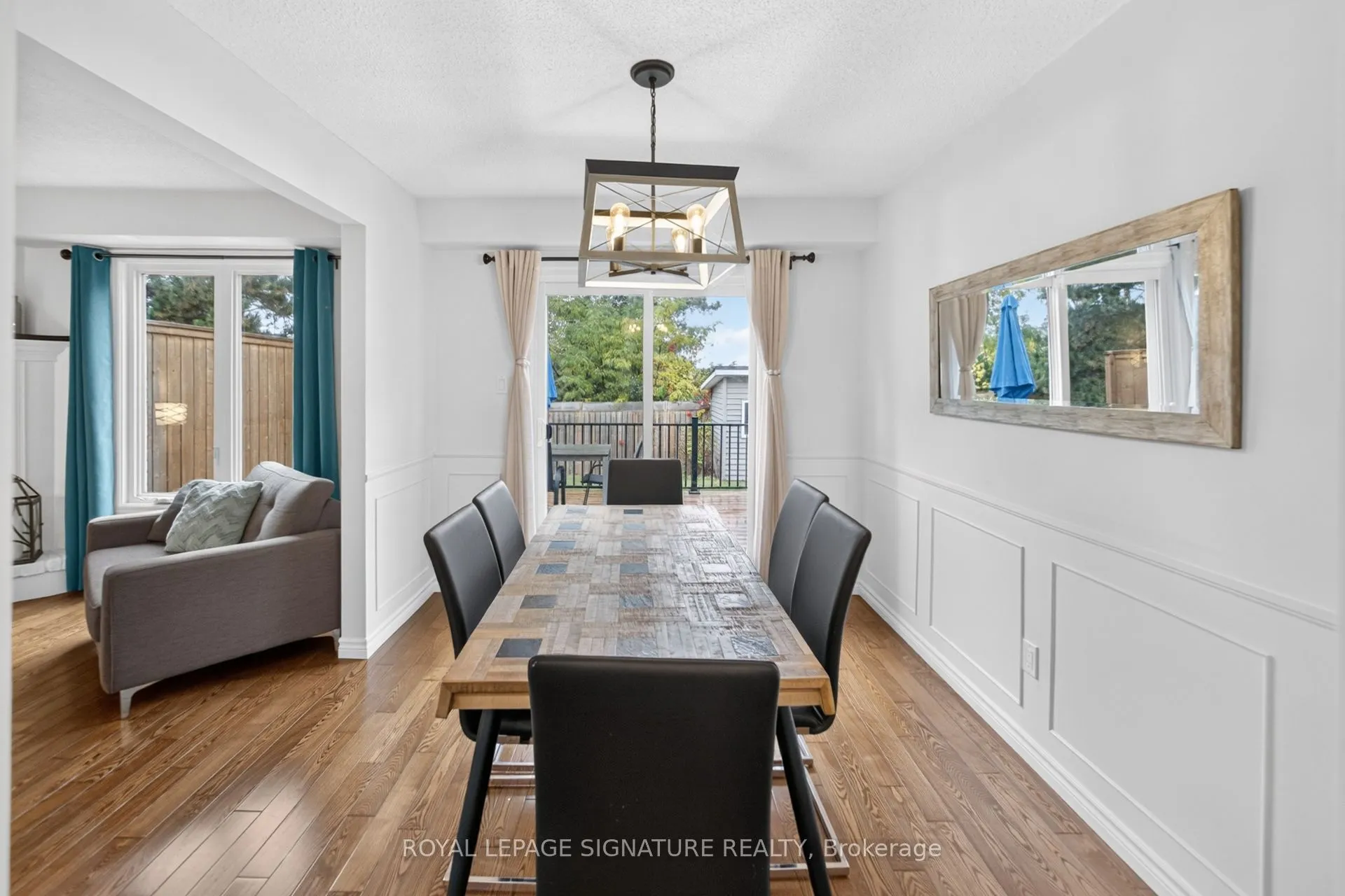 2 Cindy Avenue