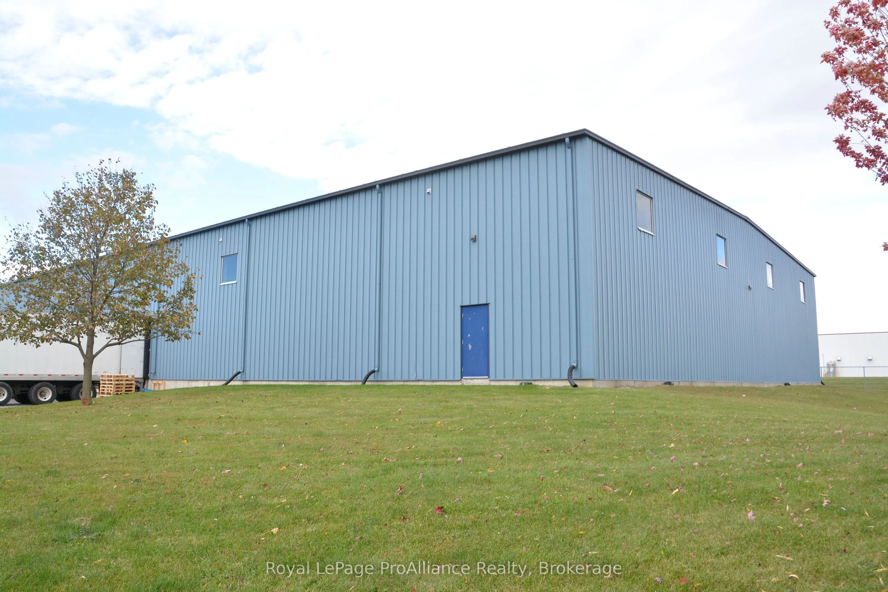 30 Huff Avenue