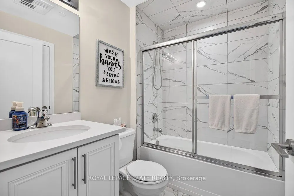 10 Concord Place #209