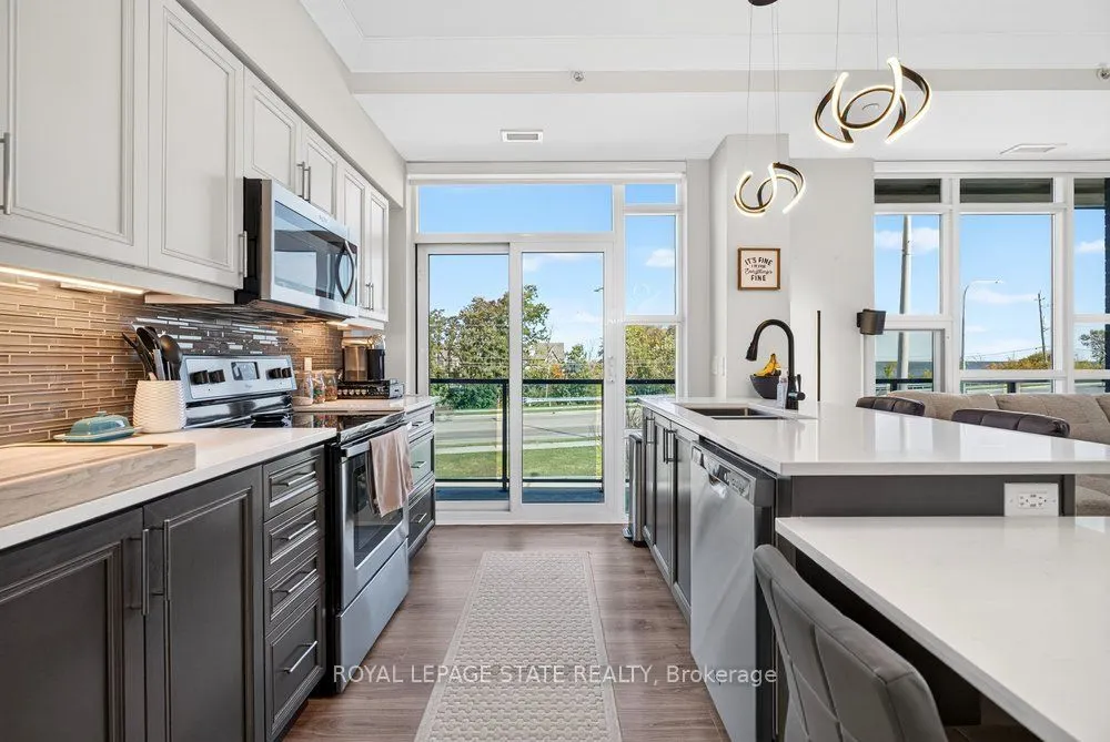 10 Concord Place #209