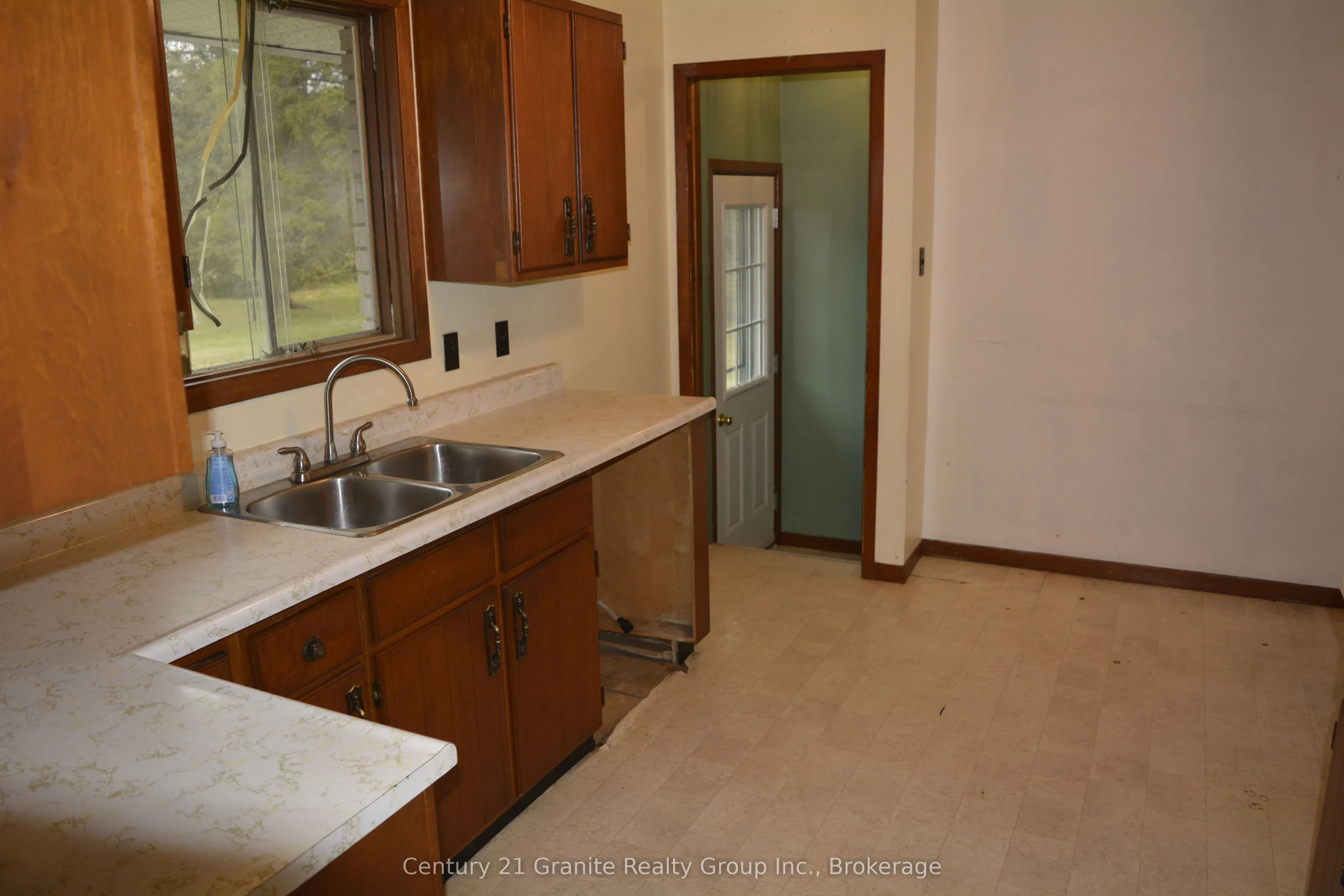 31289 Hwy 62 N
