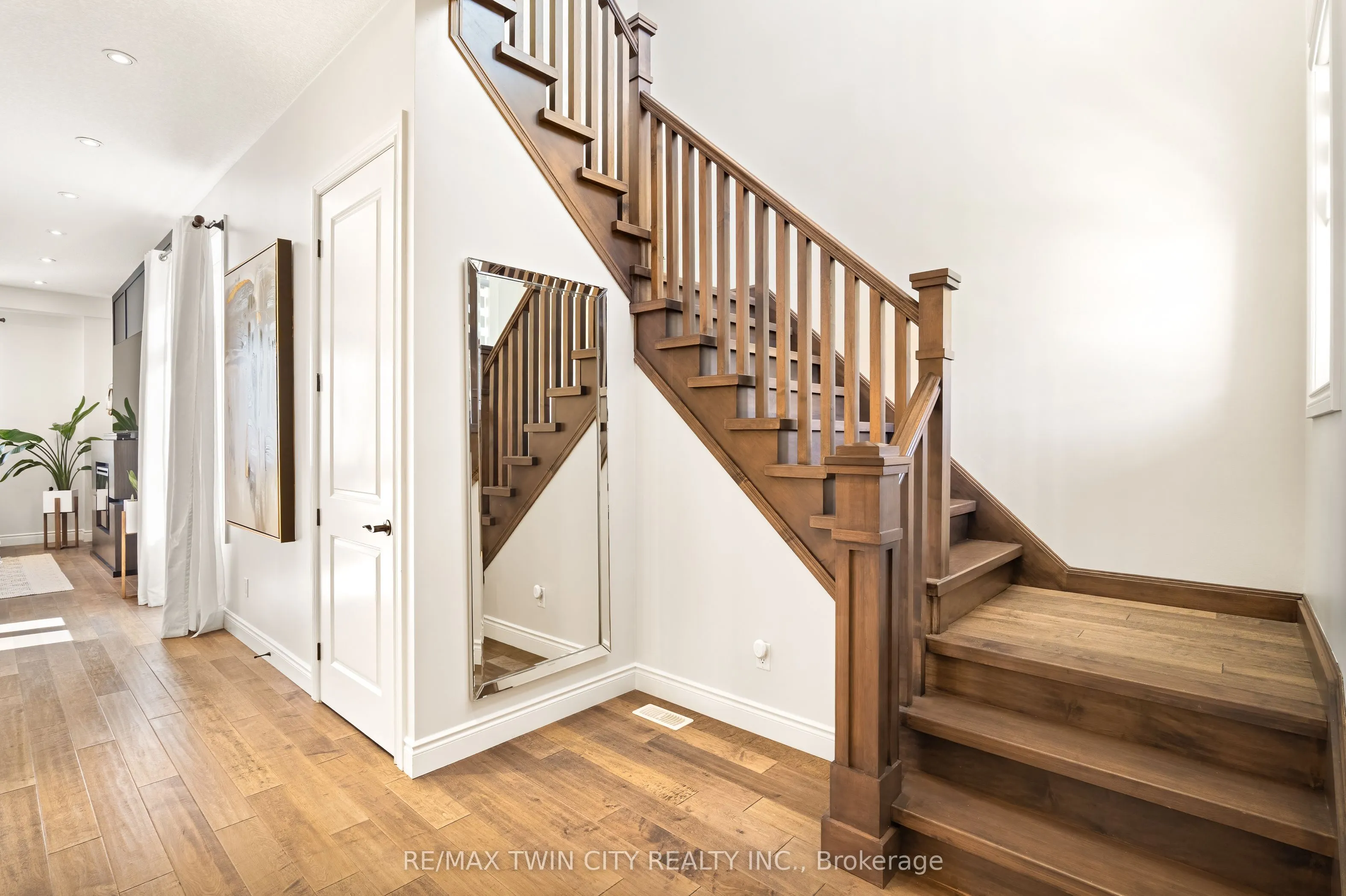 43 Frontier Drive