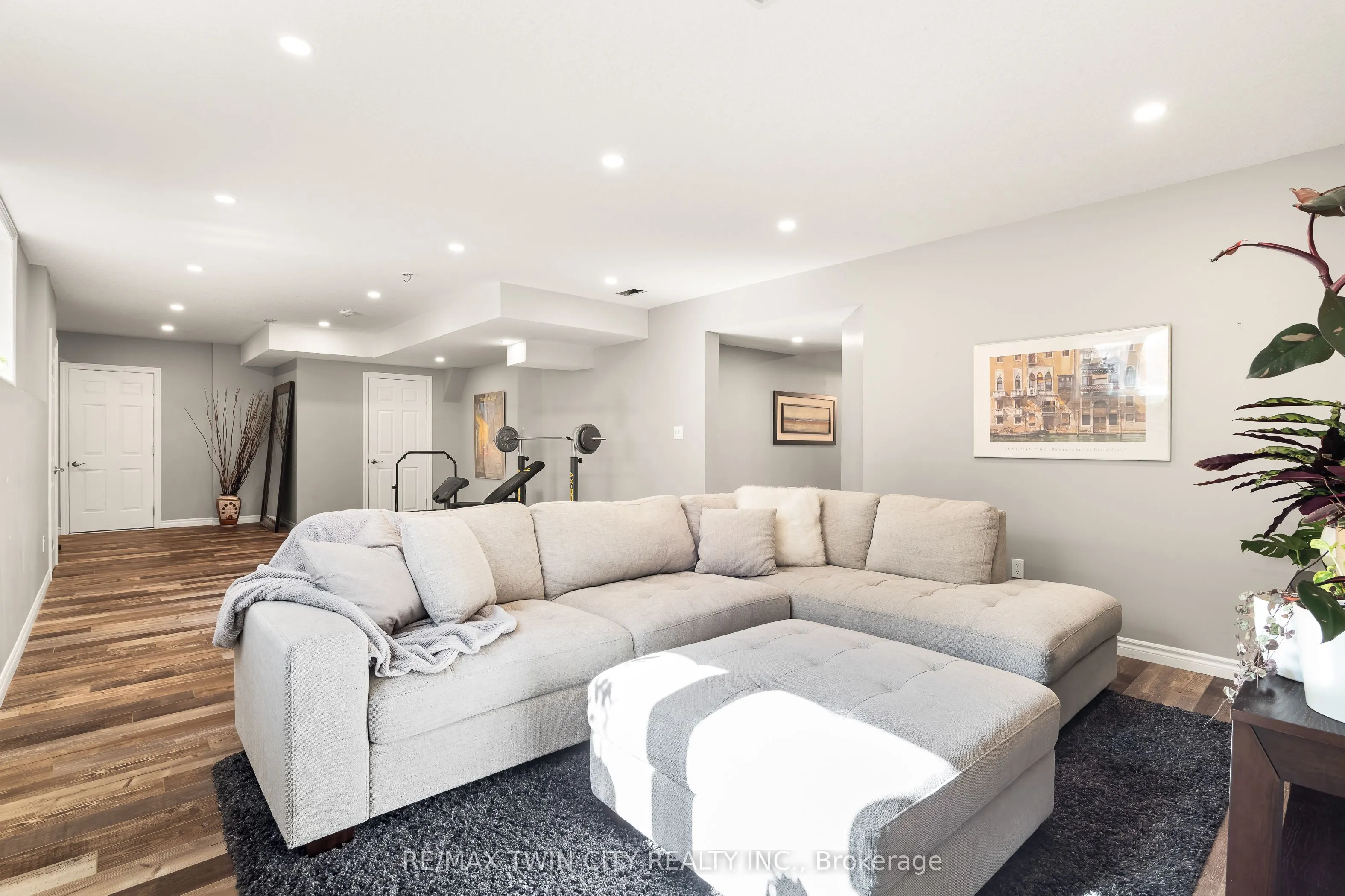 43 Frontier Drive