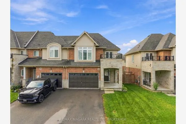 46 Pinot Crescent