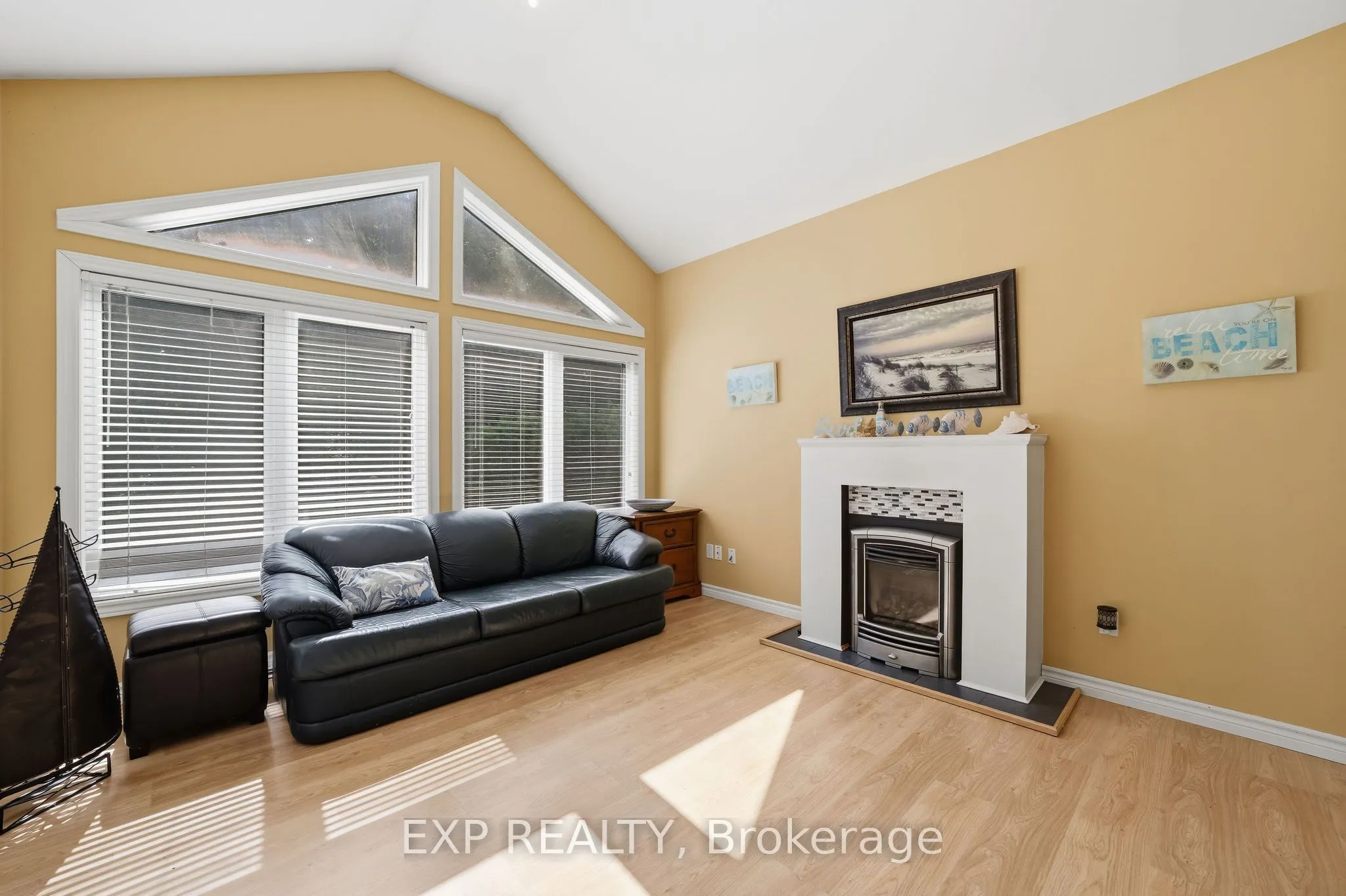 44 Juniper Crescent
