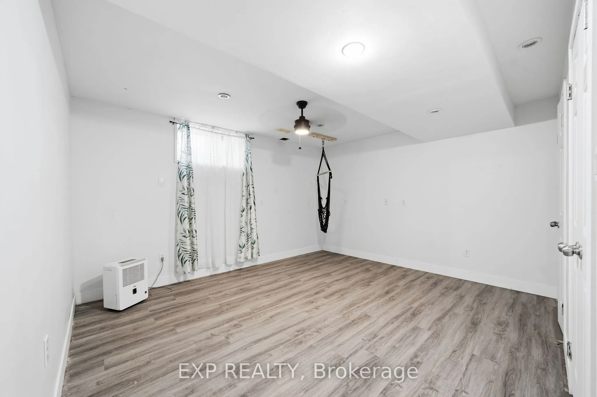 44 Juniper Crescent