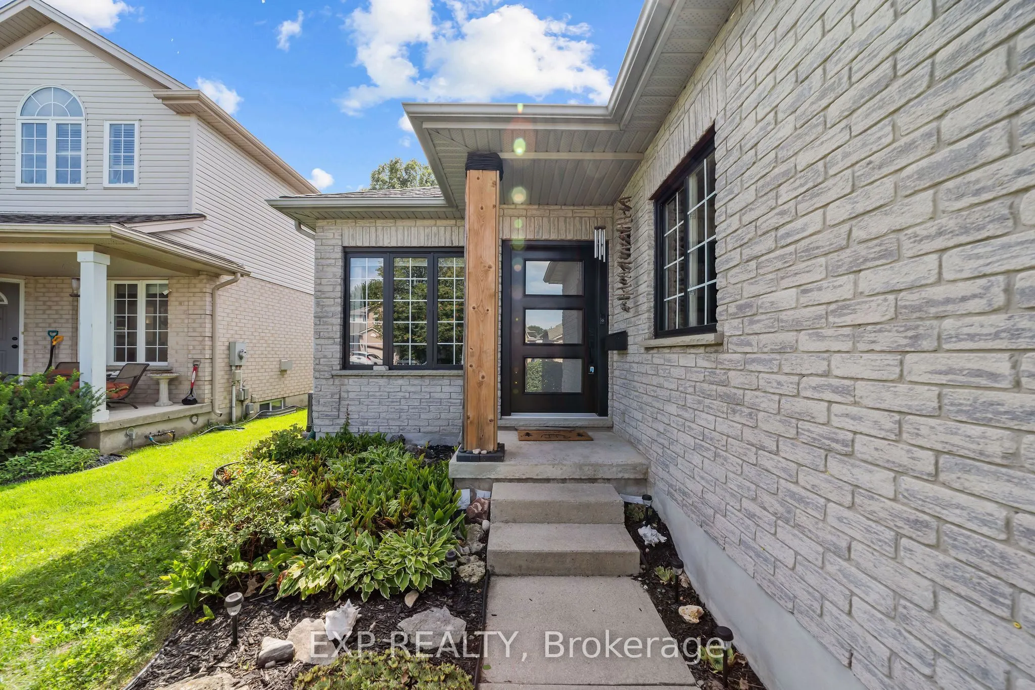 44 Juniper Crescent
