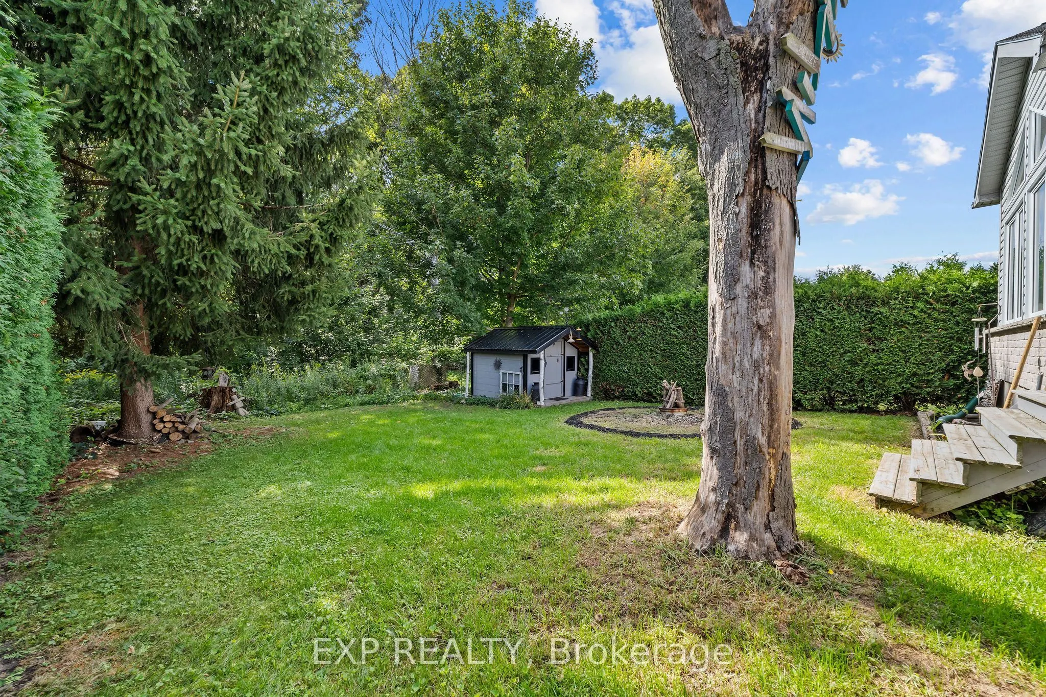 44 Juniper Crescent