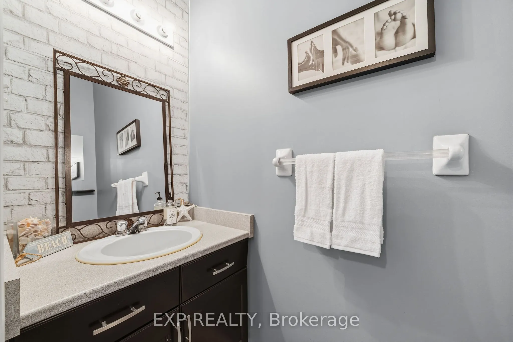 44 Juniper Crescent