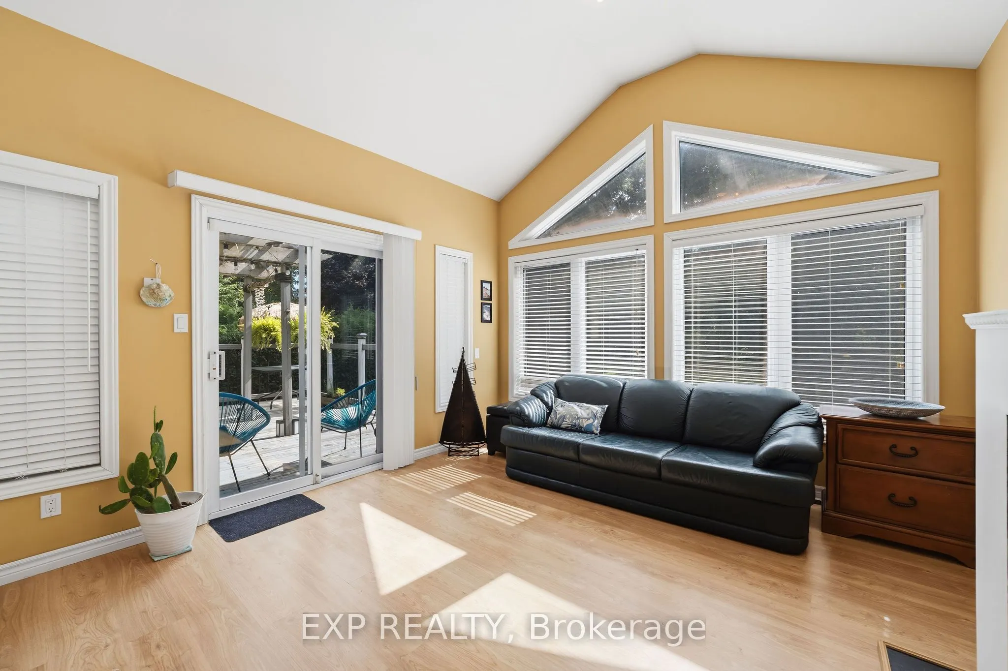 44 Juniper Crescent