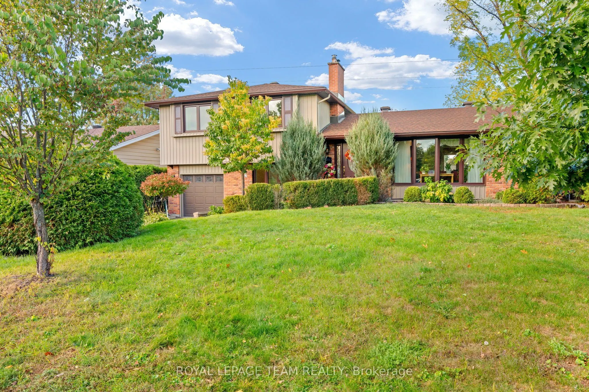 19 Parkland Crescent