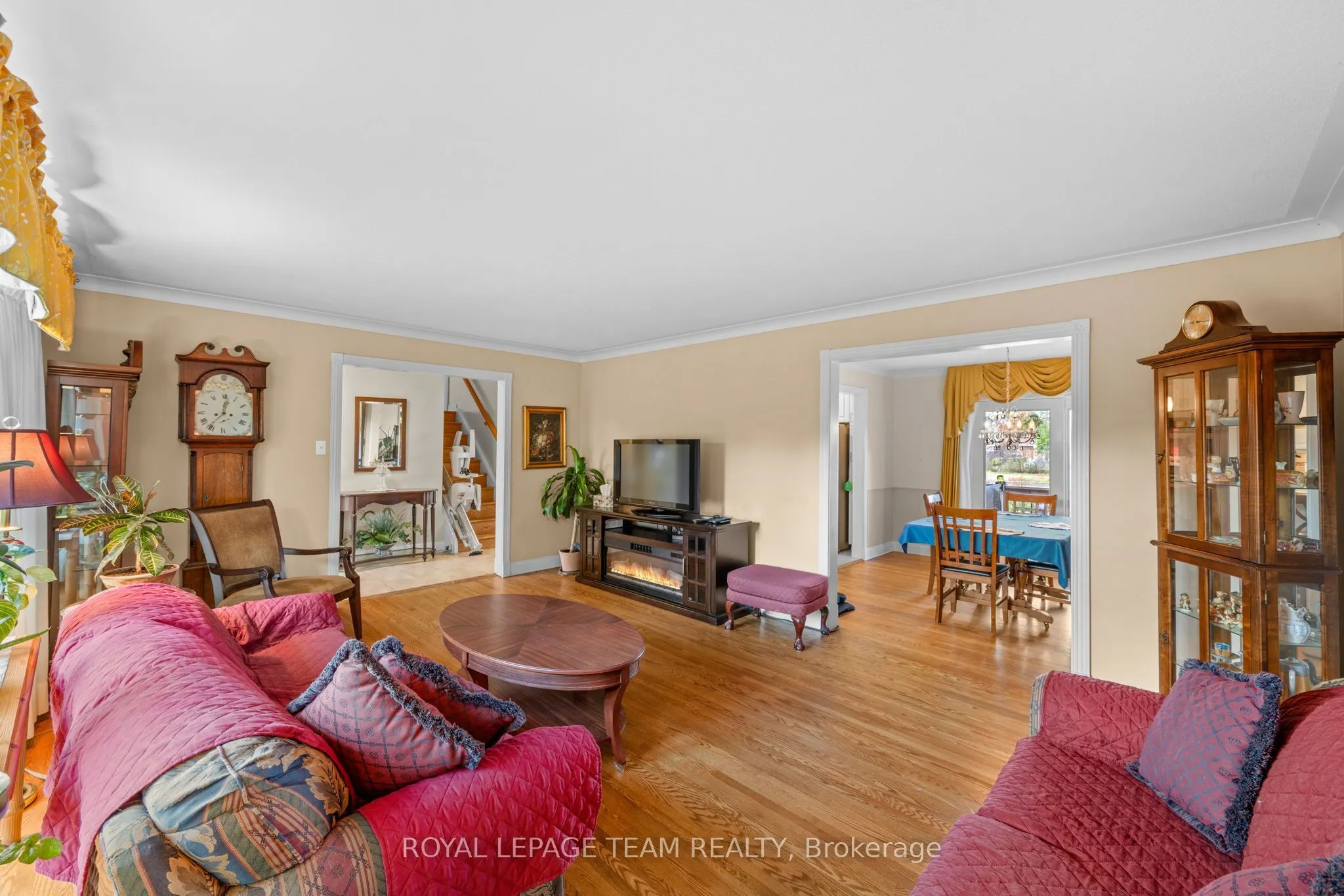 19 Parkland Crescent
