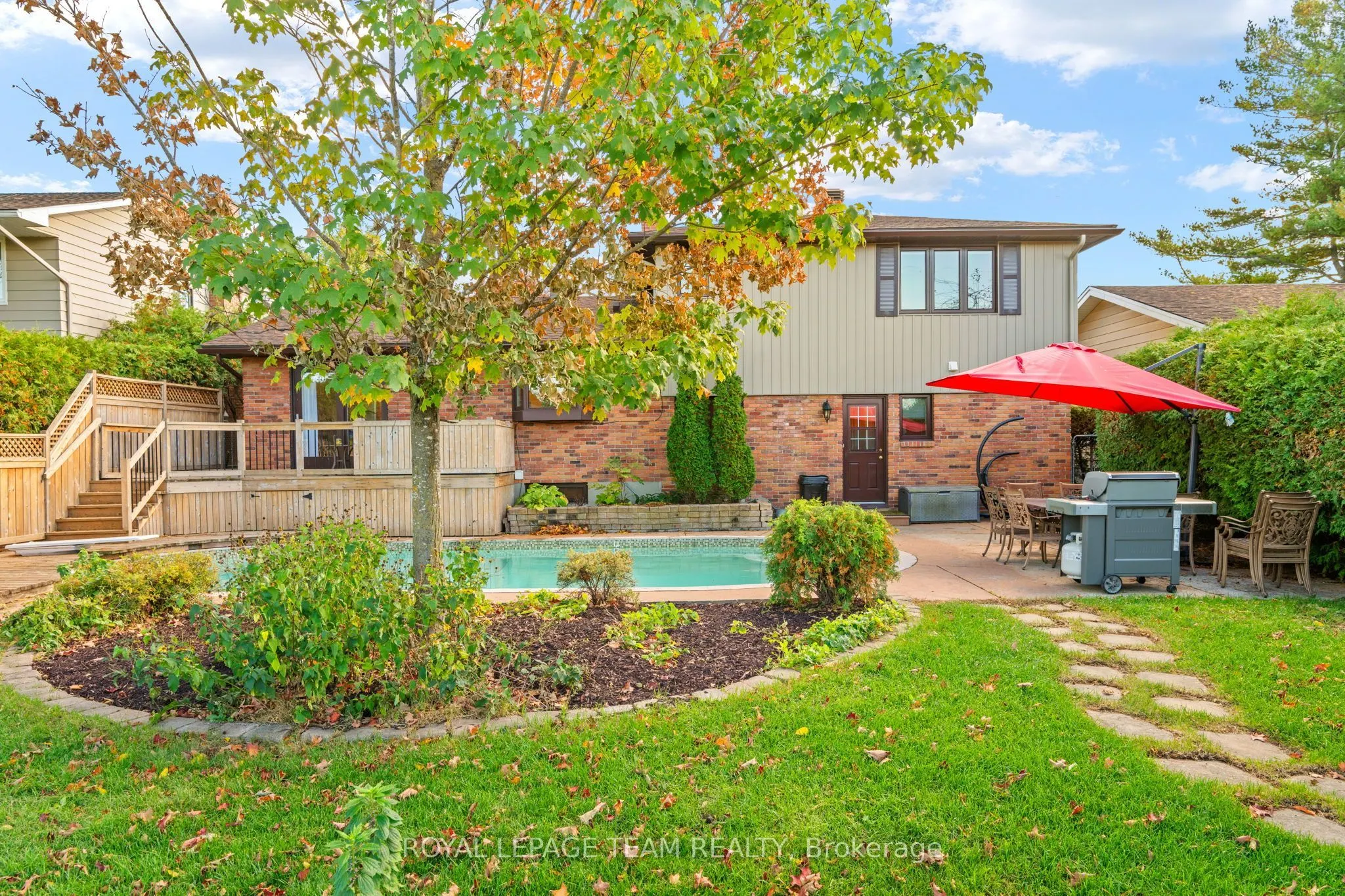 19 Parkland Crescent
