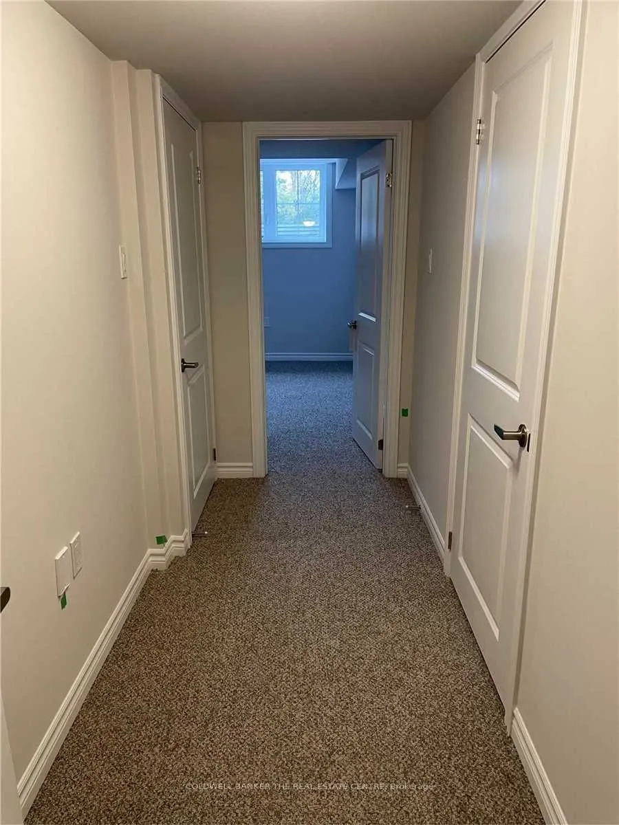 17 Lakewood Crescent #19