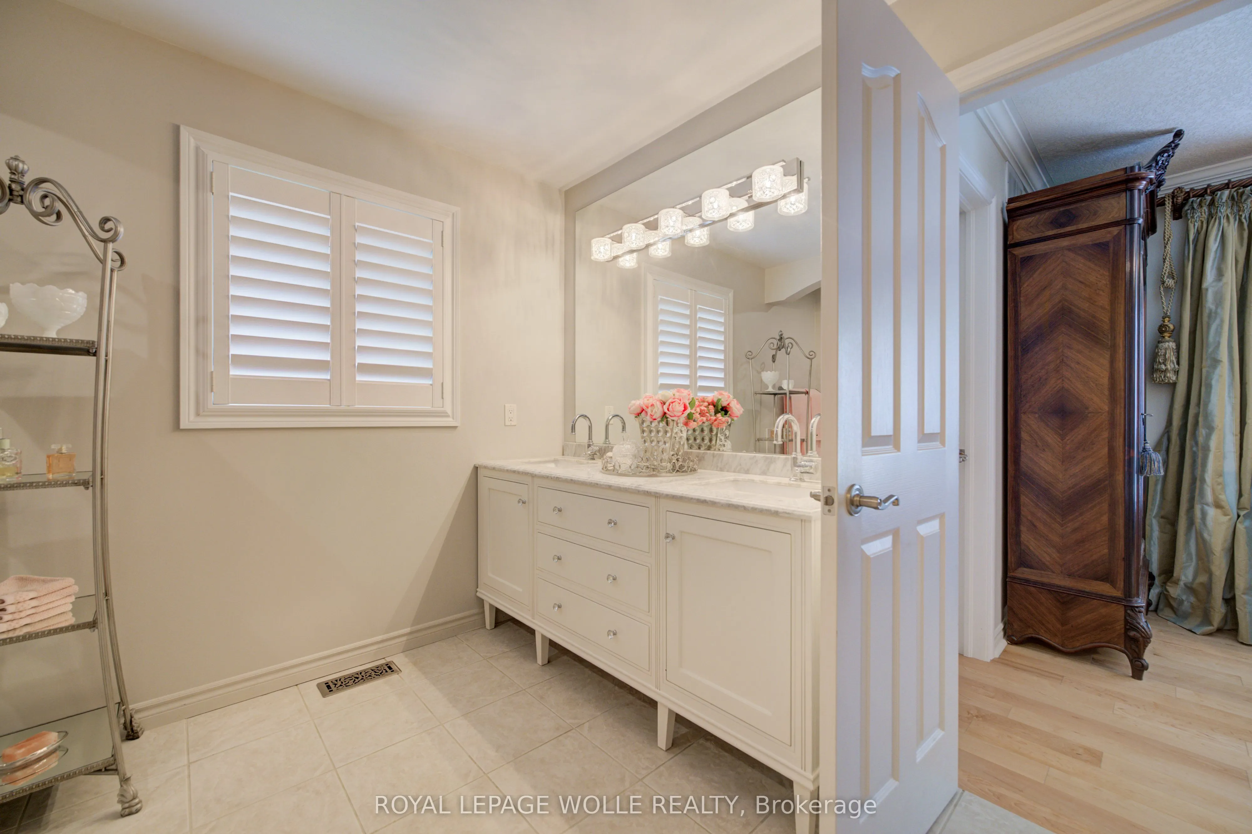 517 Starboard Crescent
