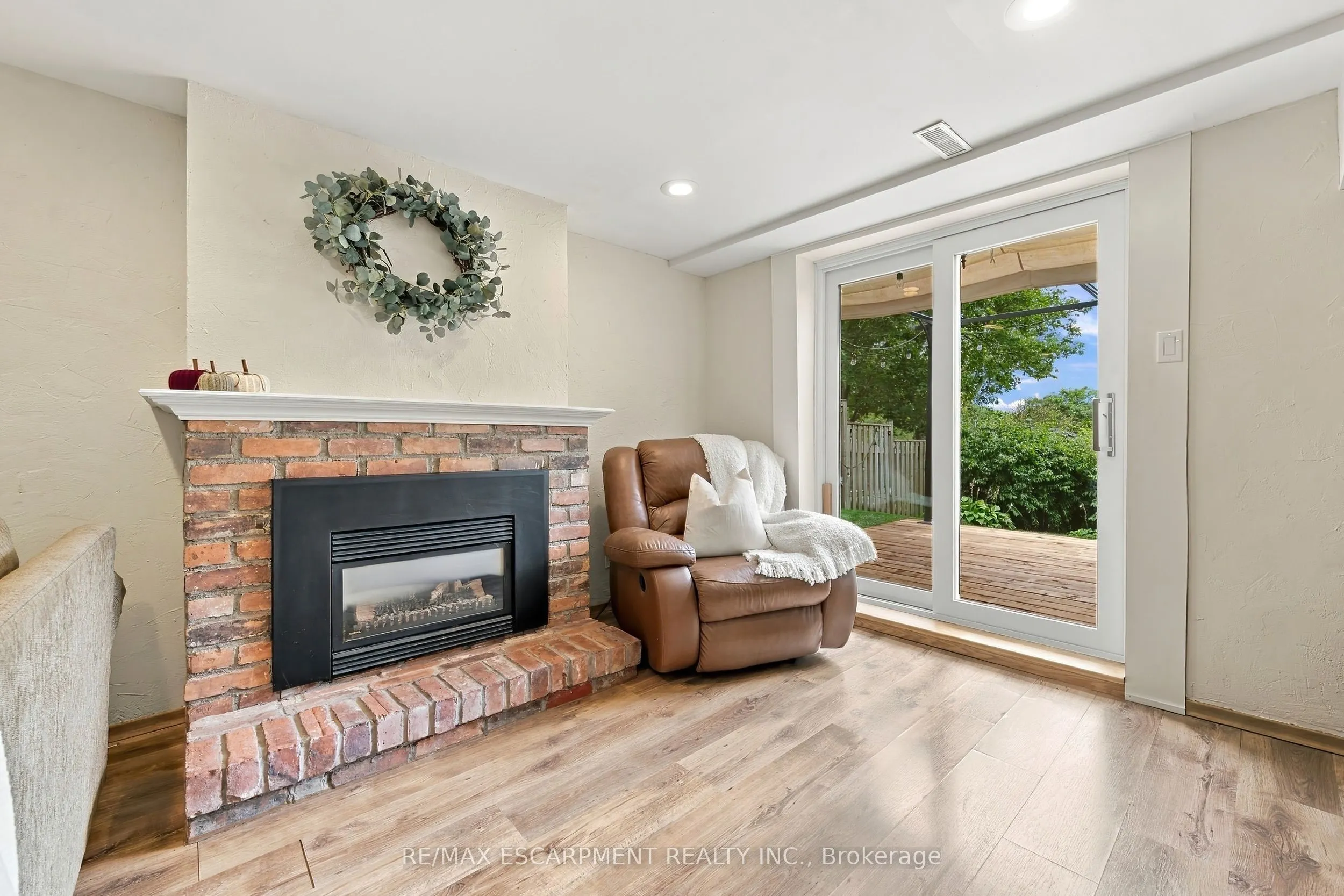 19 Hillsdale Court