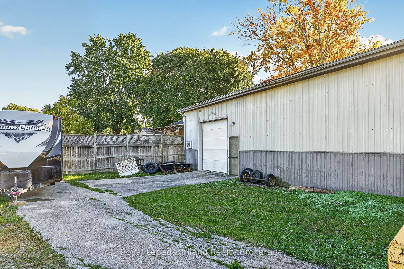 156-158 Charles Street W