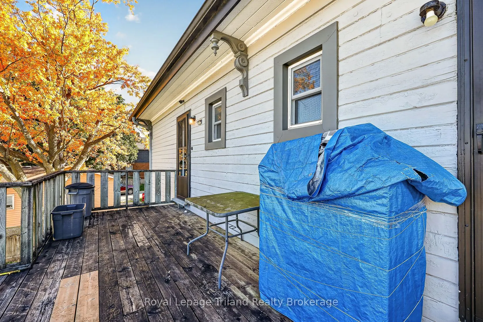 156-158 Charles Street W