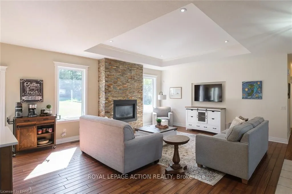 24 Wingrove Wood