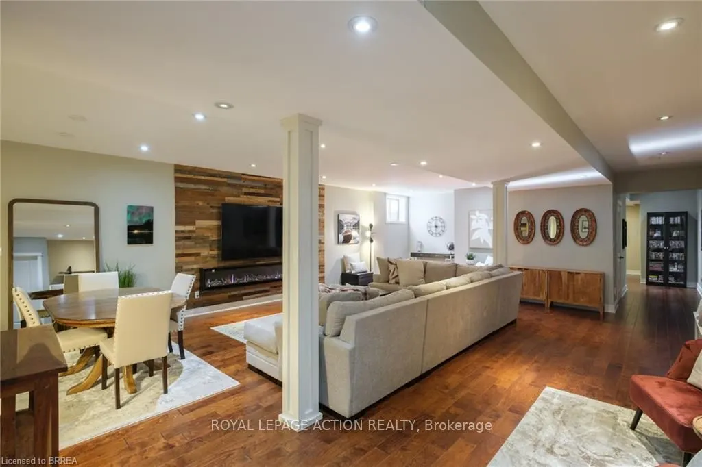 24 Wingrove Wood
