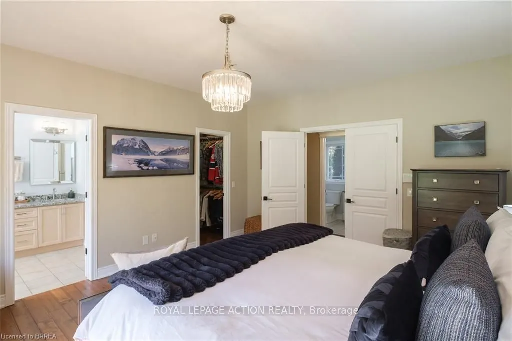 24 Wingrove Wood