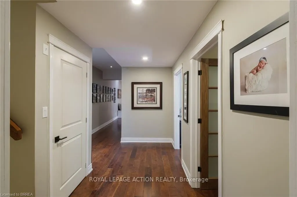 24 Wingrove Wood