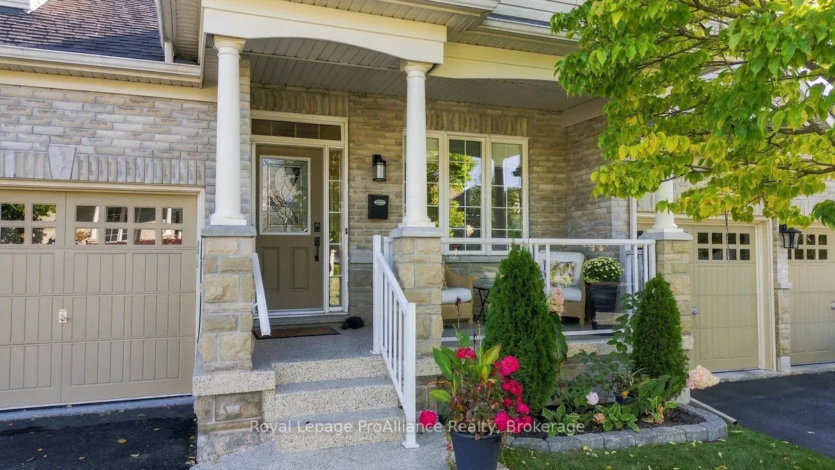 19 Shortreed Lane