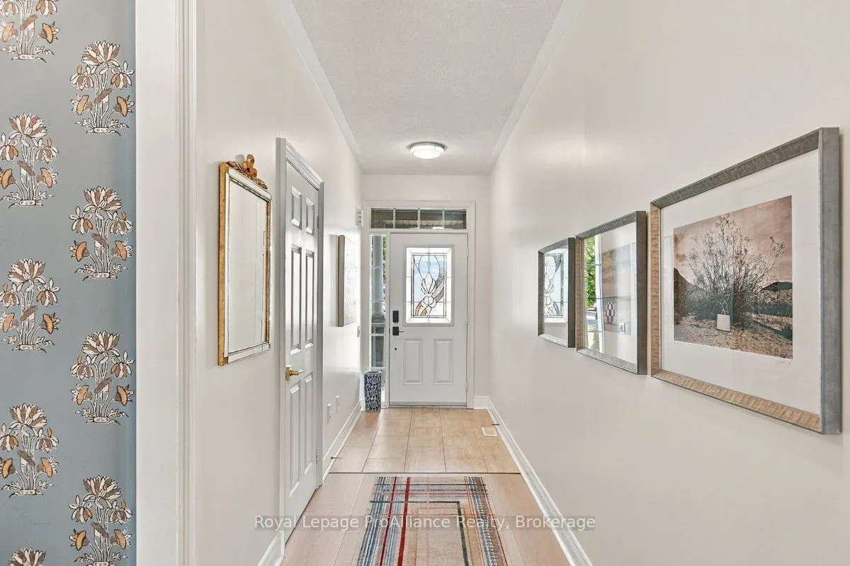 19 Shortreed Lane