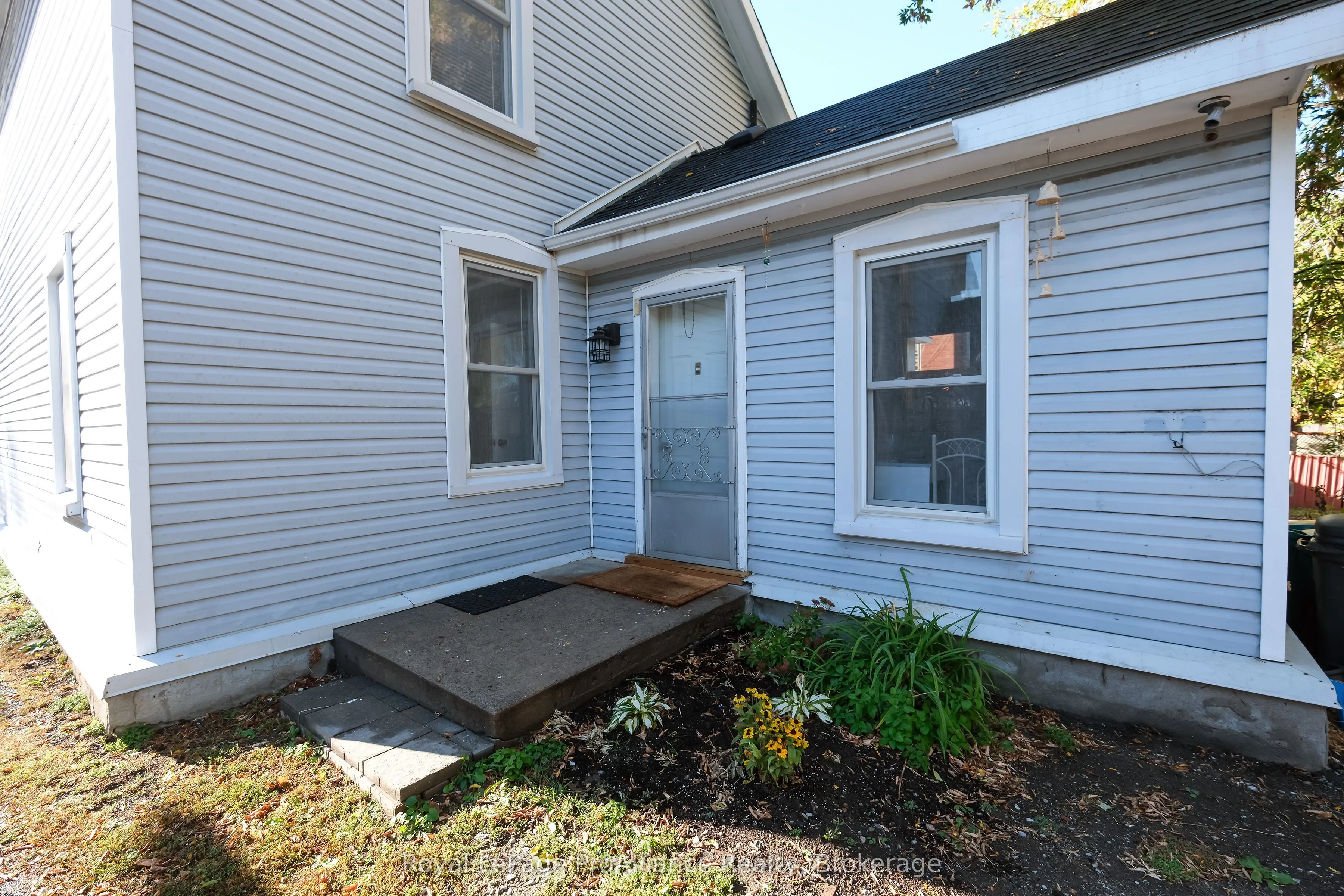 395 Bleecker Avenue